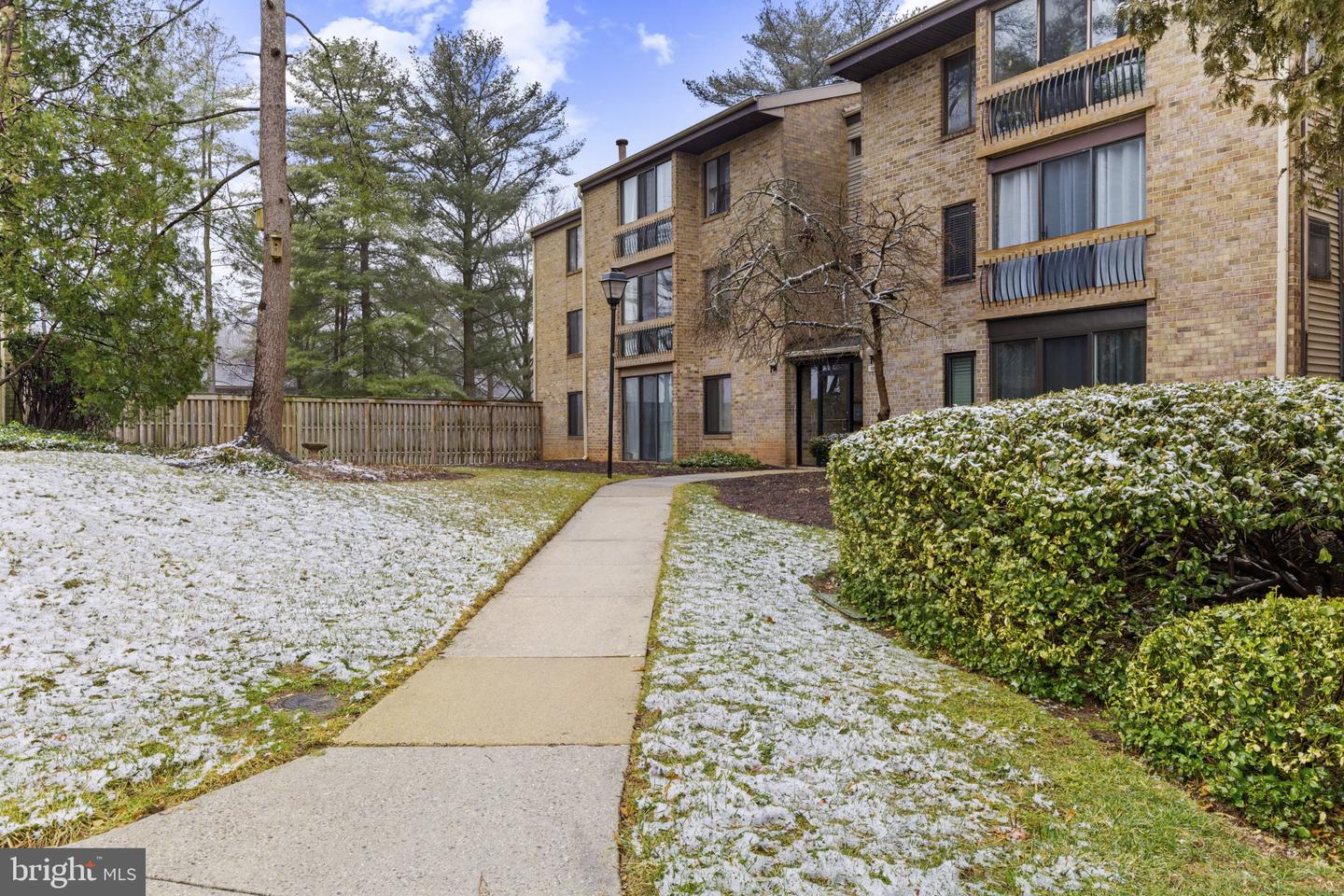 10534 Cross Fox Ln #D-1 — photo