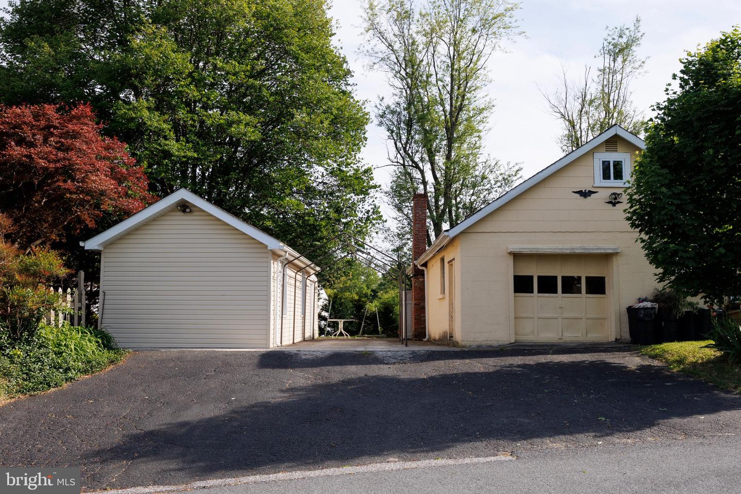 8615 RIDGE ROAD, ELLICOTT CITY MD 21043 — photo 2