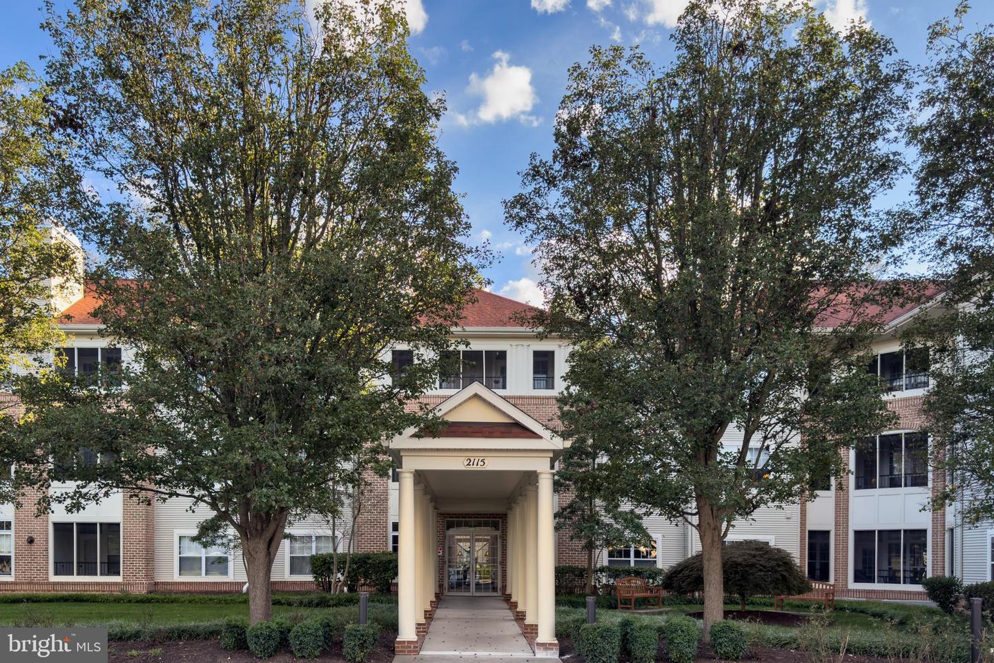 2115 Ganton Grn #G-311 — photo