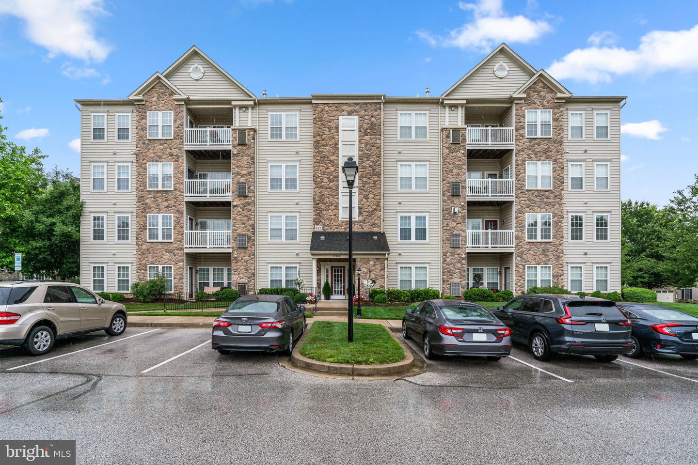 11185 Chambers Ct #H — photo