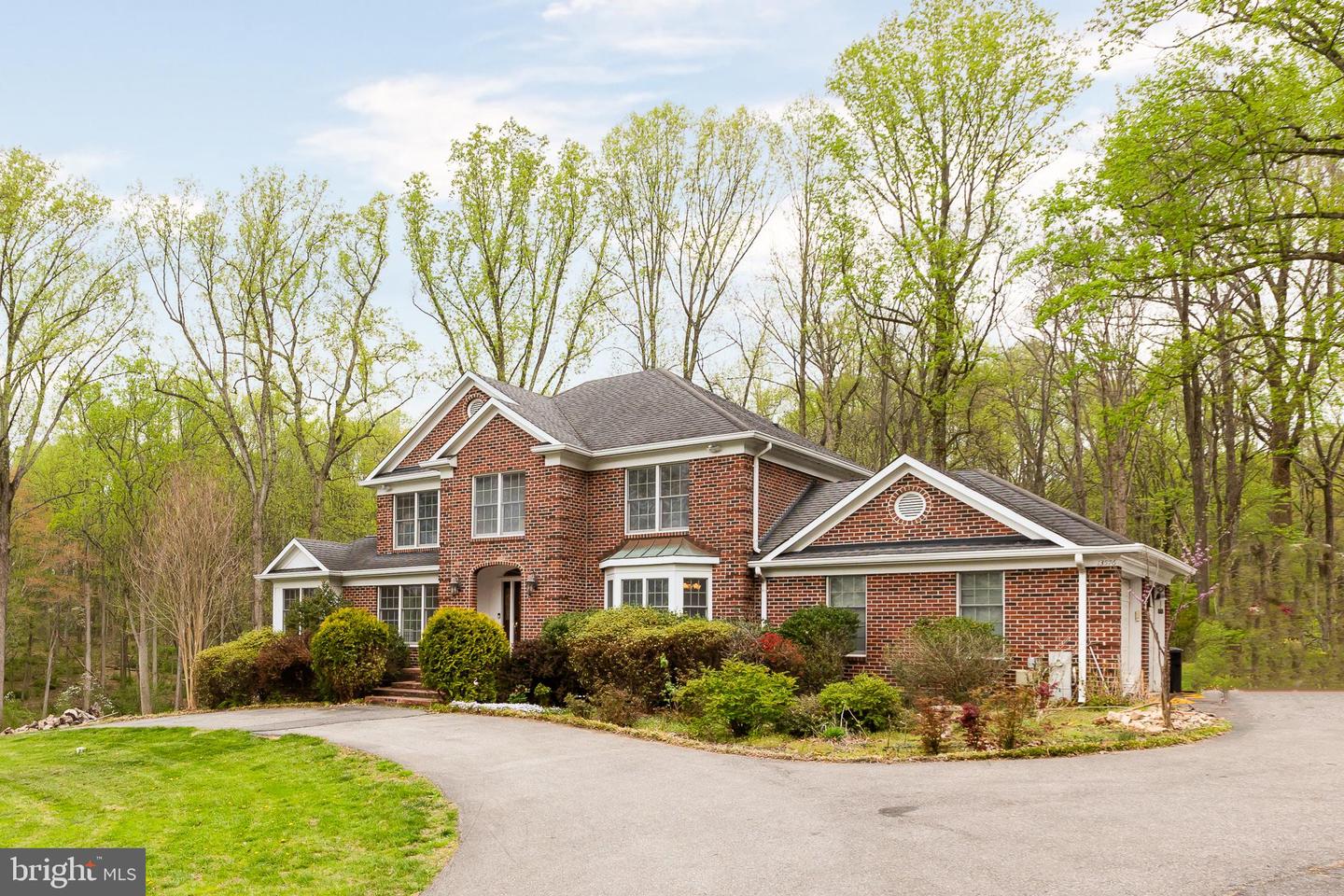 13576 Highland Rd — photo