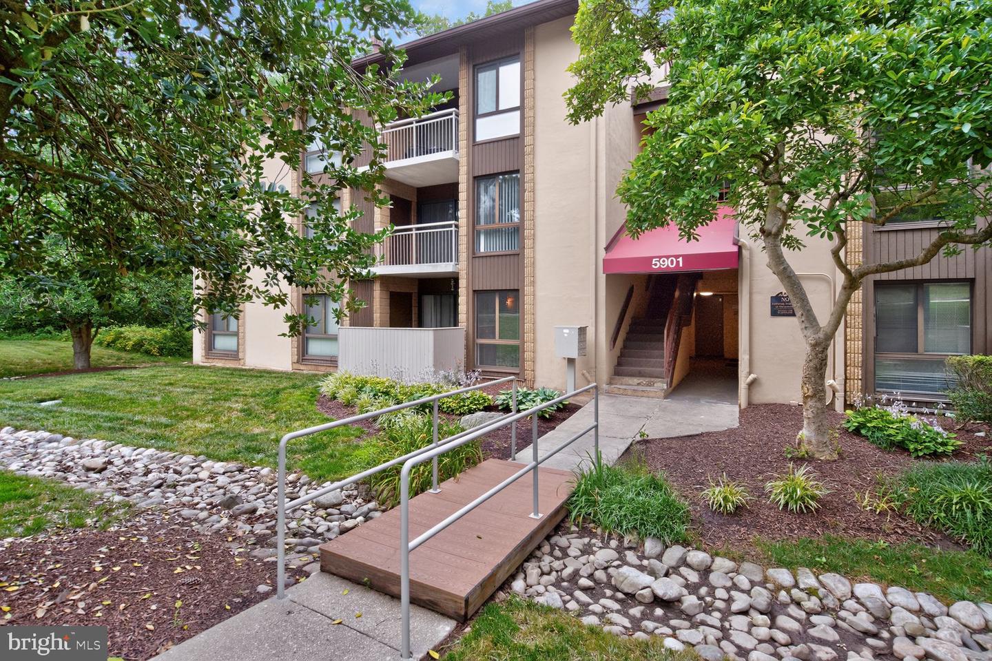 5901 Tamar Dr #5 S5 — photo