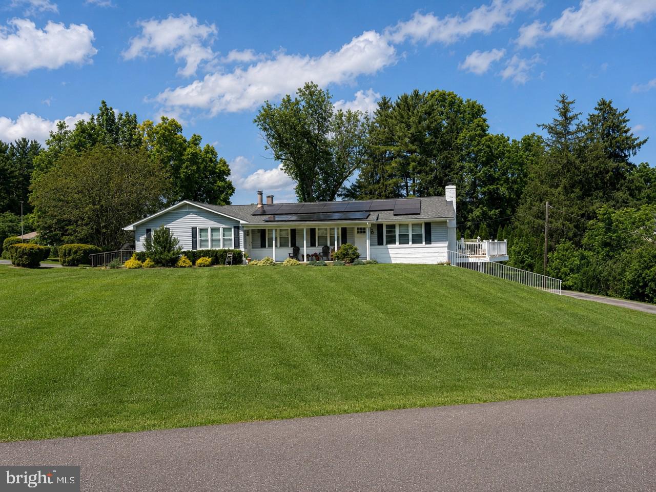 9834 Gwynn Park Dr — photo