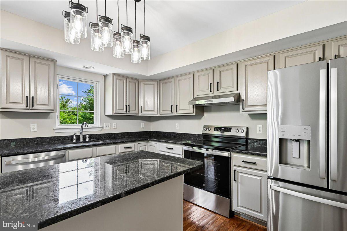 6034 FLOREY ROAD, HANOVER MD 21076 — photo 2