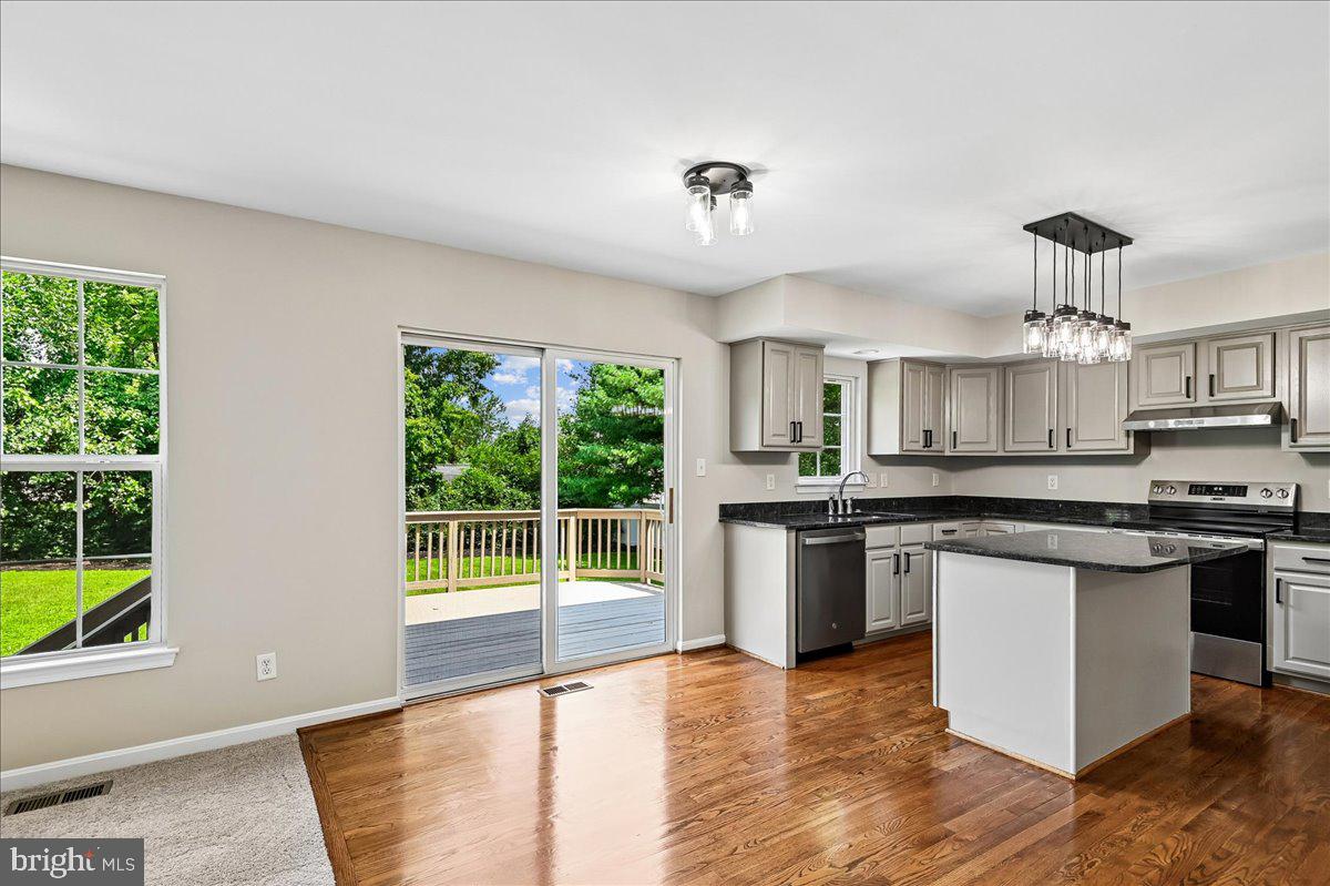 6034 FLOREY ROAD, HANOVER MD 21076 — photo 3