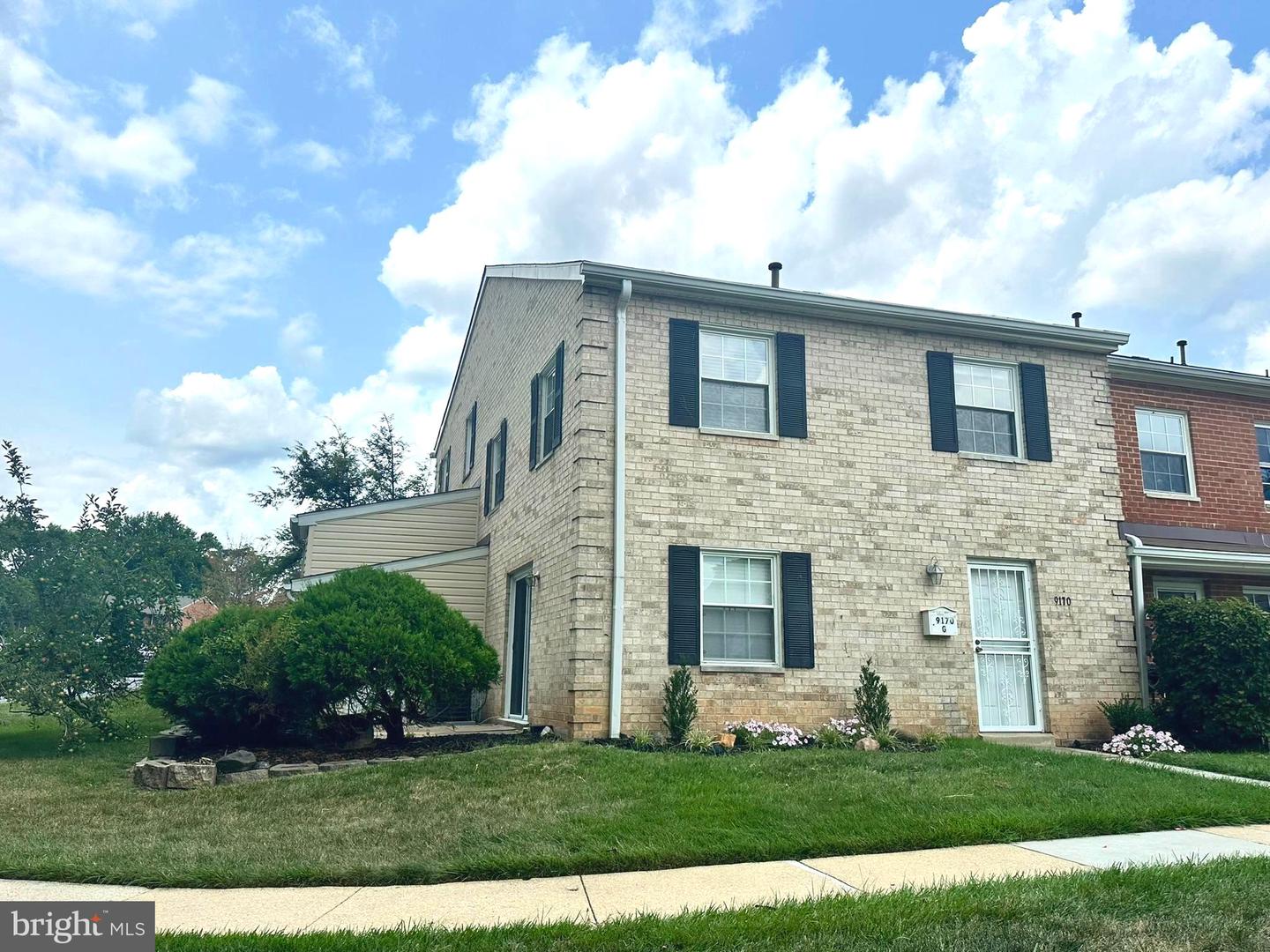 9170 Hitching Post Ln #G — photo