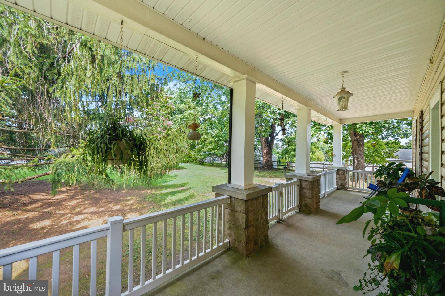 10695 Harding Road, Laurel, MD 20723 — photo 2