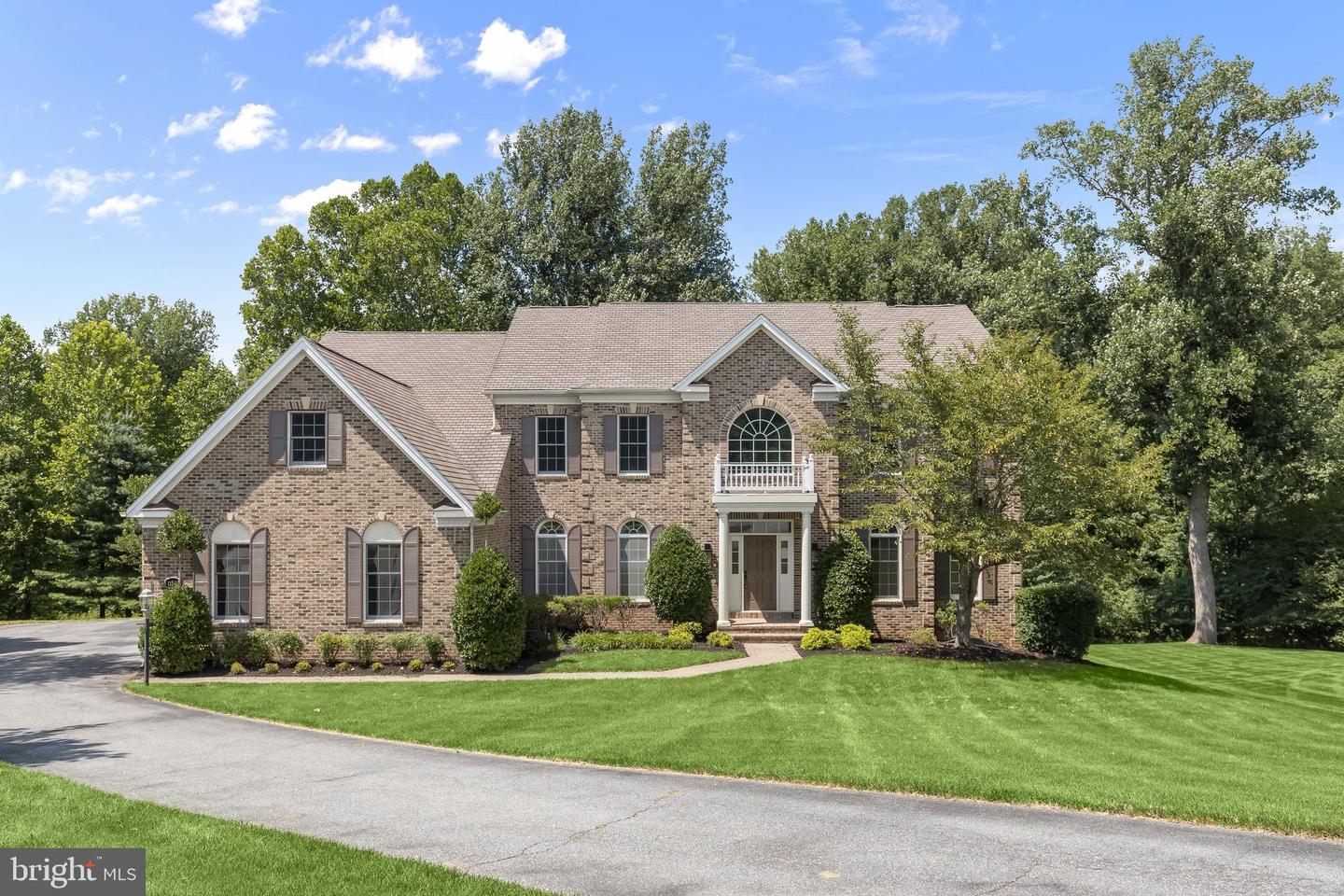 11546 Fox River Dr — photo