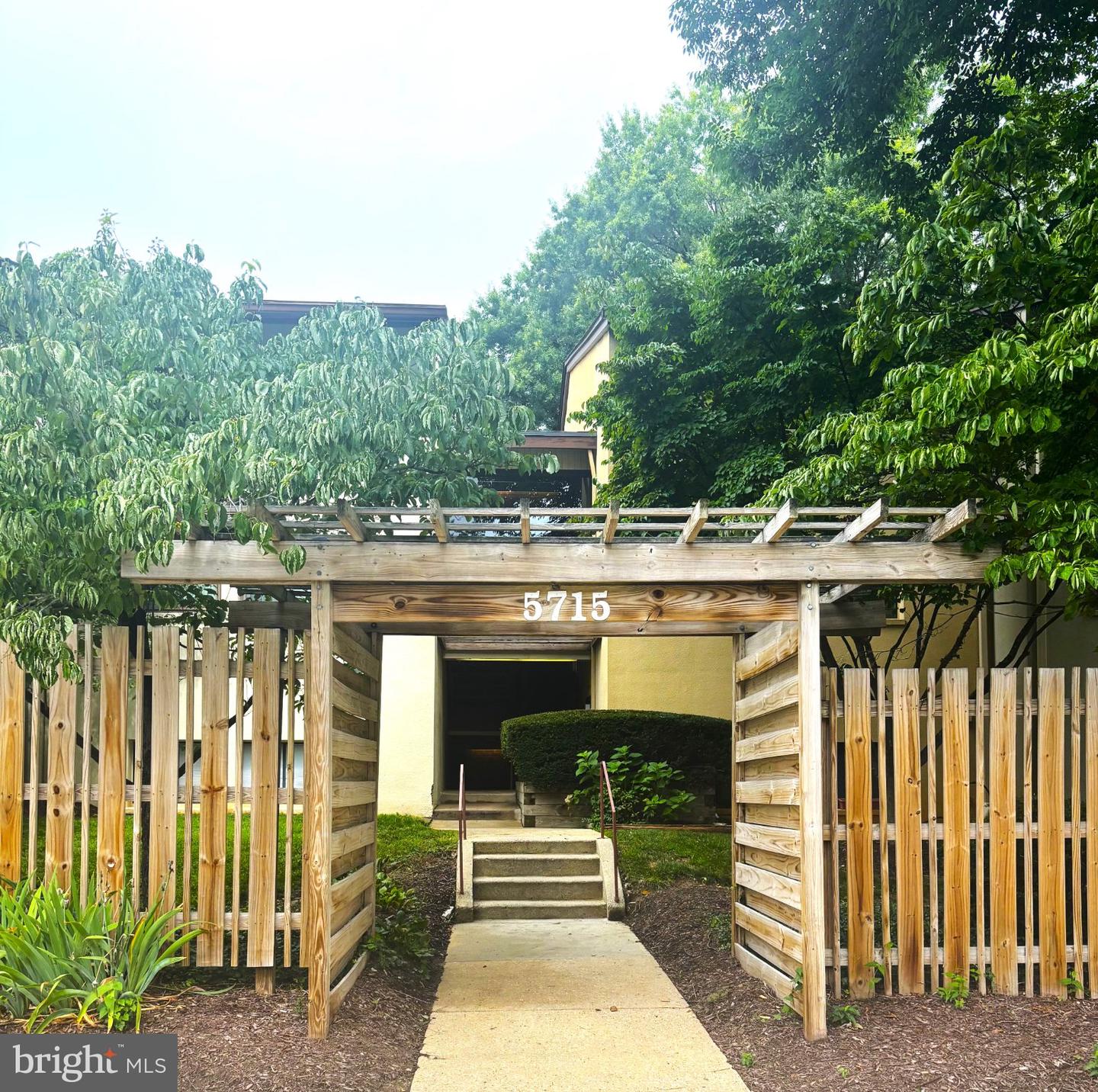 5715 Harpers Farm Rd #C — photo