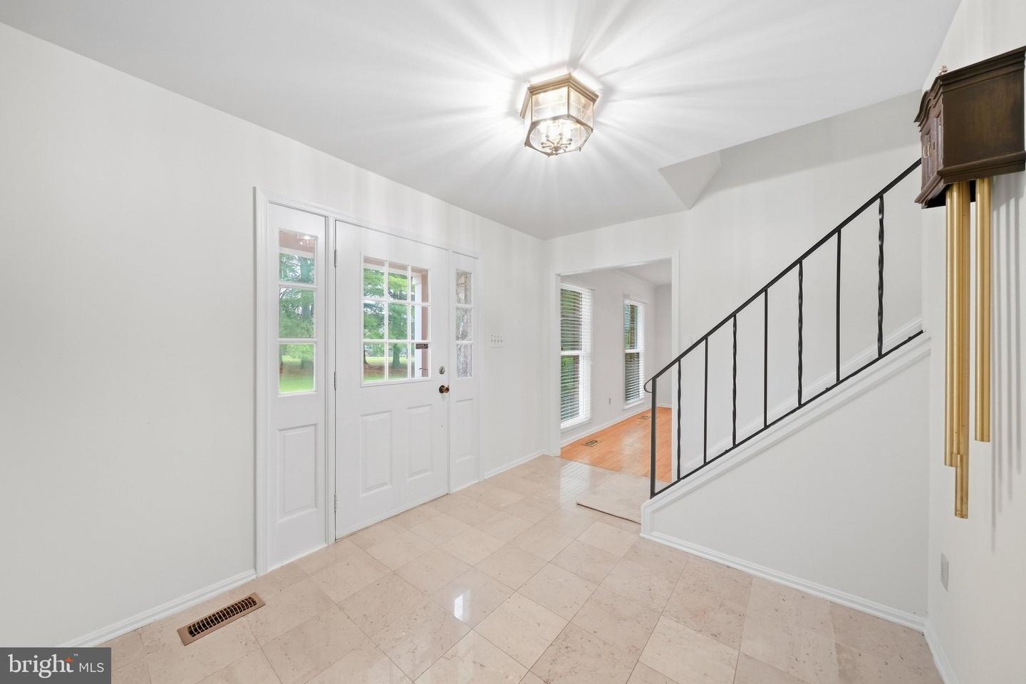 1052 Ridge Road, Mount Airy, MD 21771 — photo 3