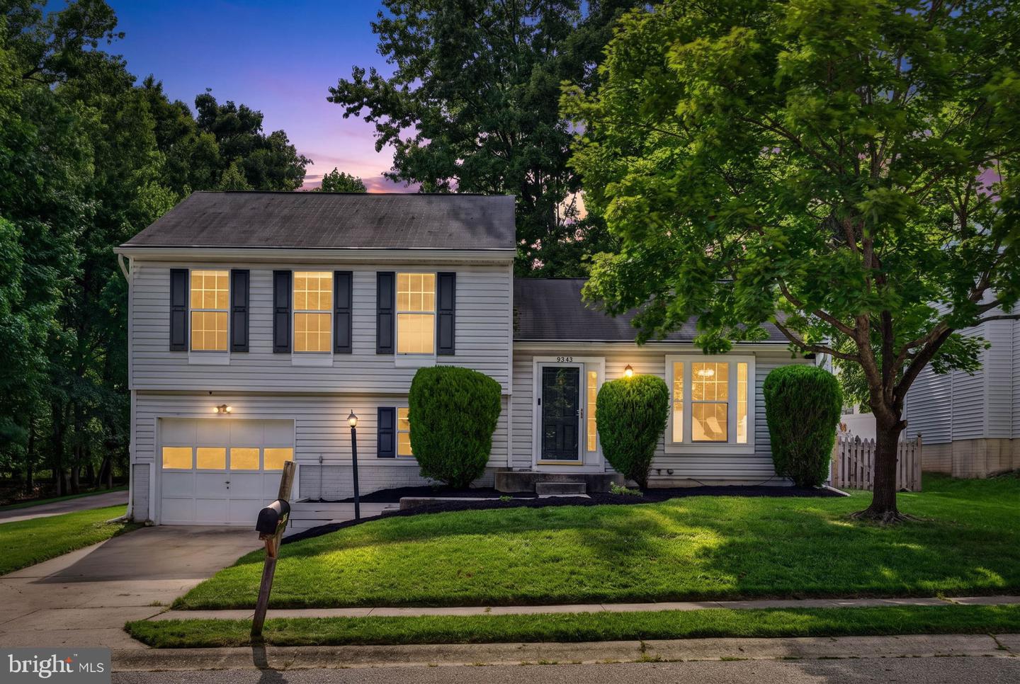 9343 Kings Grant Rd — photo