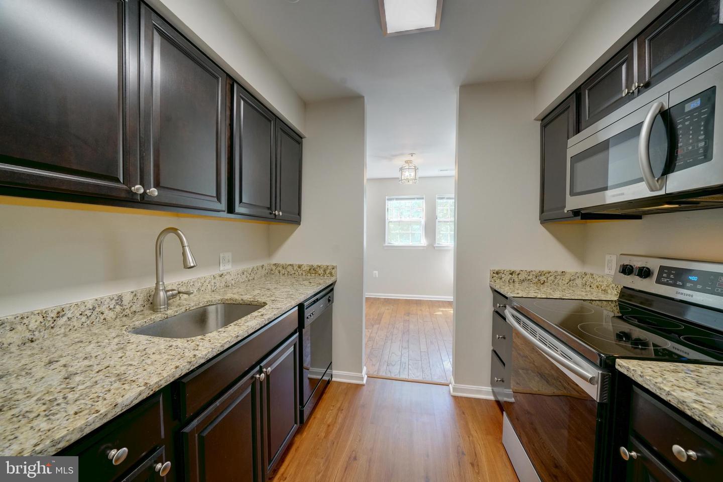 8393 Montgomery Run Rd #I — photo