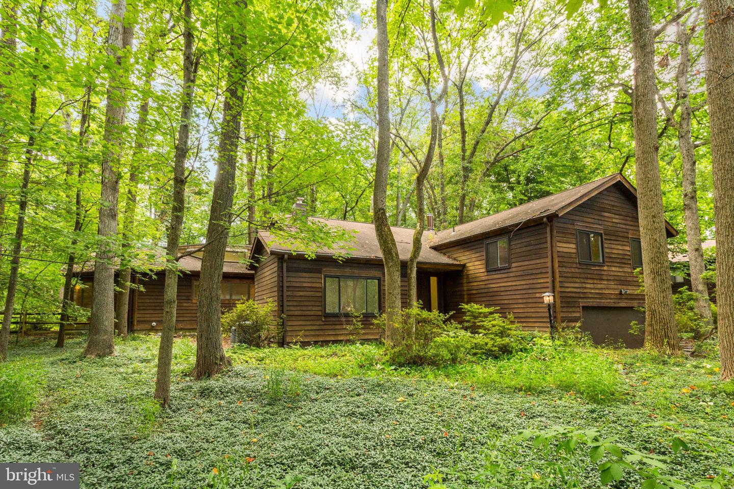 10373 Currycomb Ct — photo