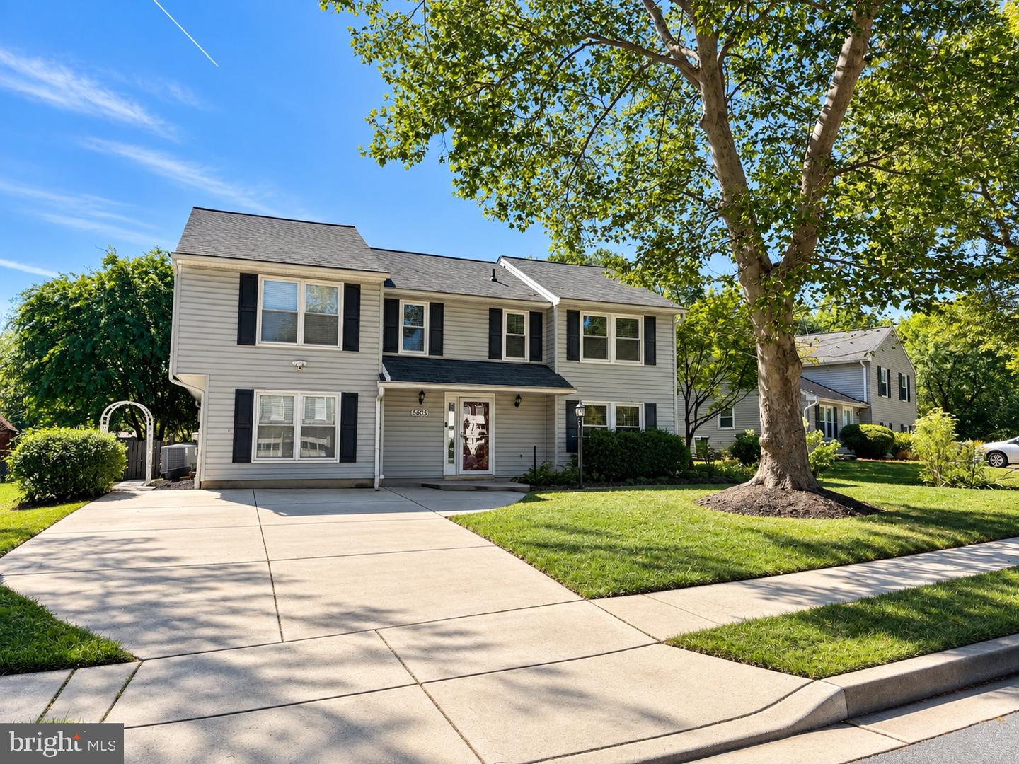6605 Windsor Ct — photo