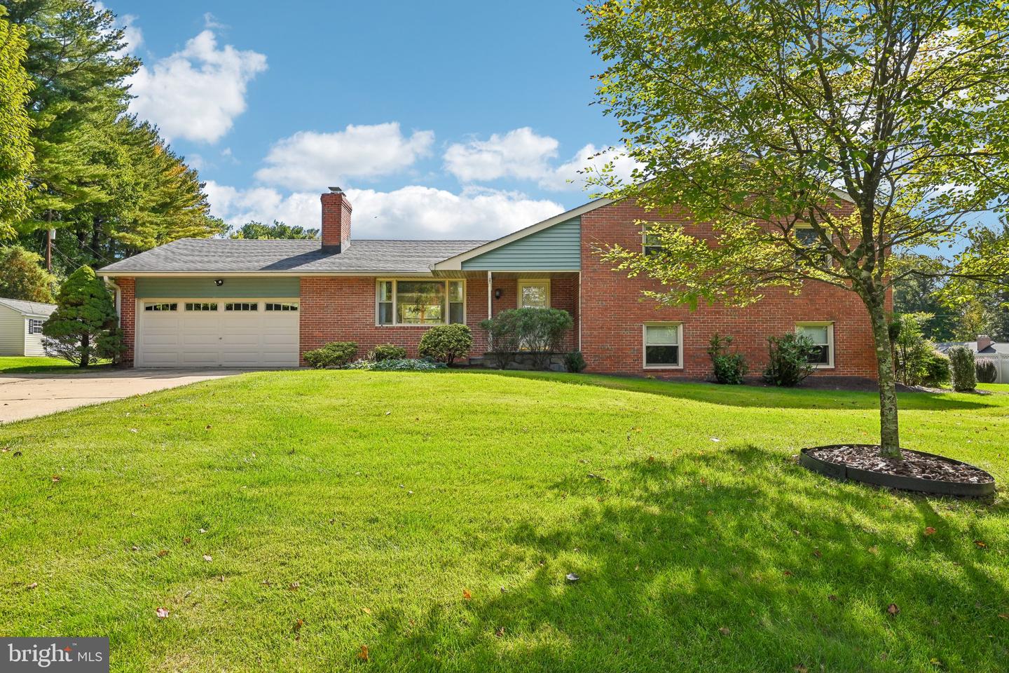 3437 Jay Dr — photo