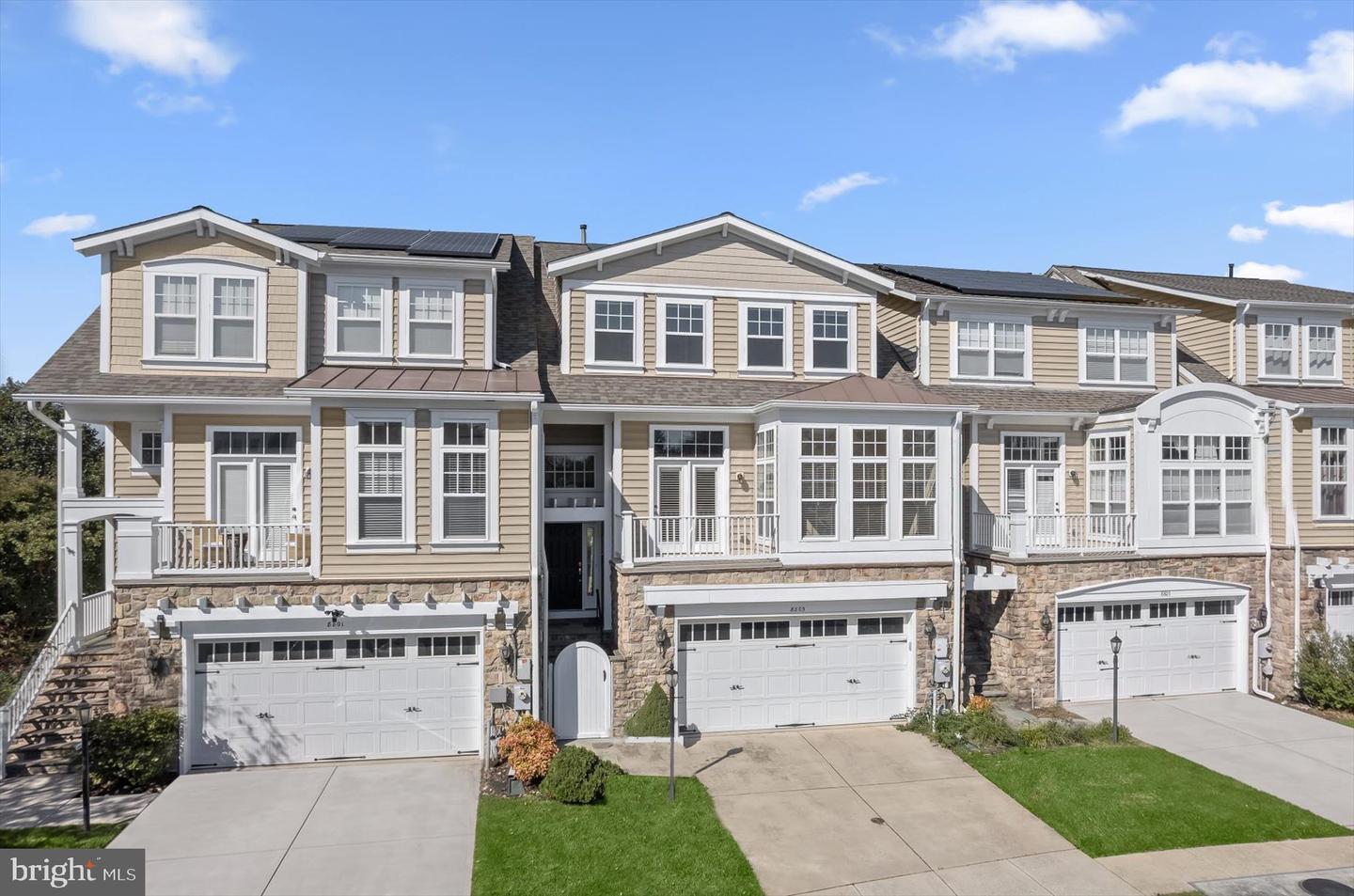 8803 Mirror Lake Way — photo