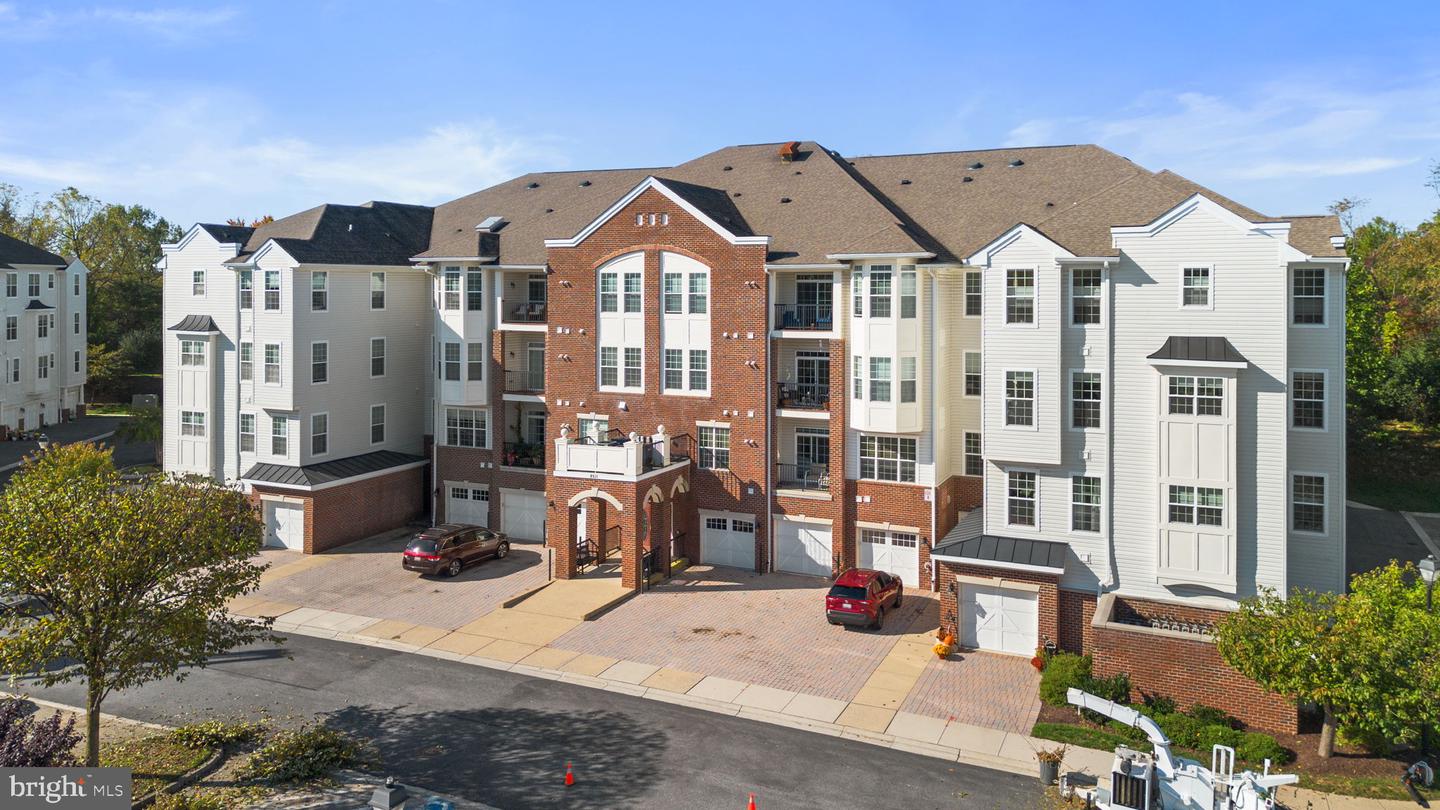 8511 Coltrane Ct #204 — photo