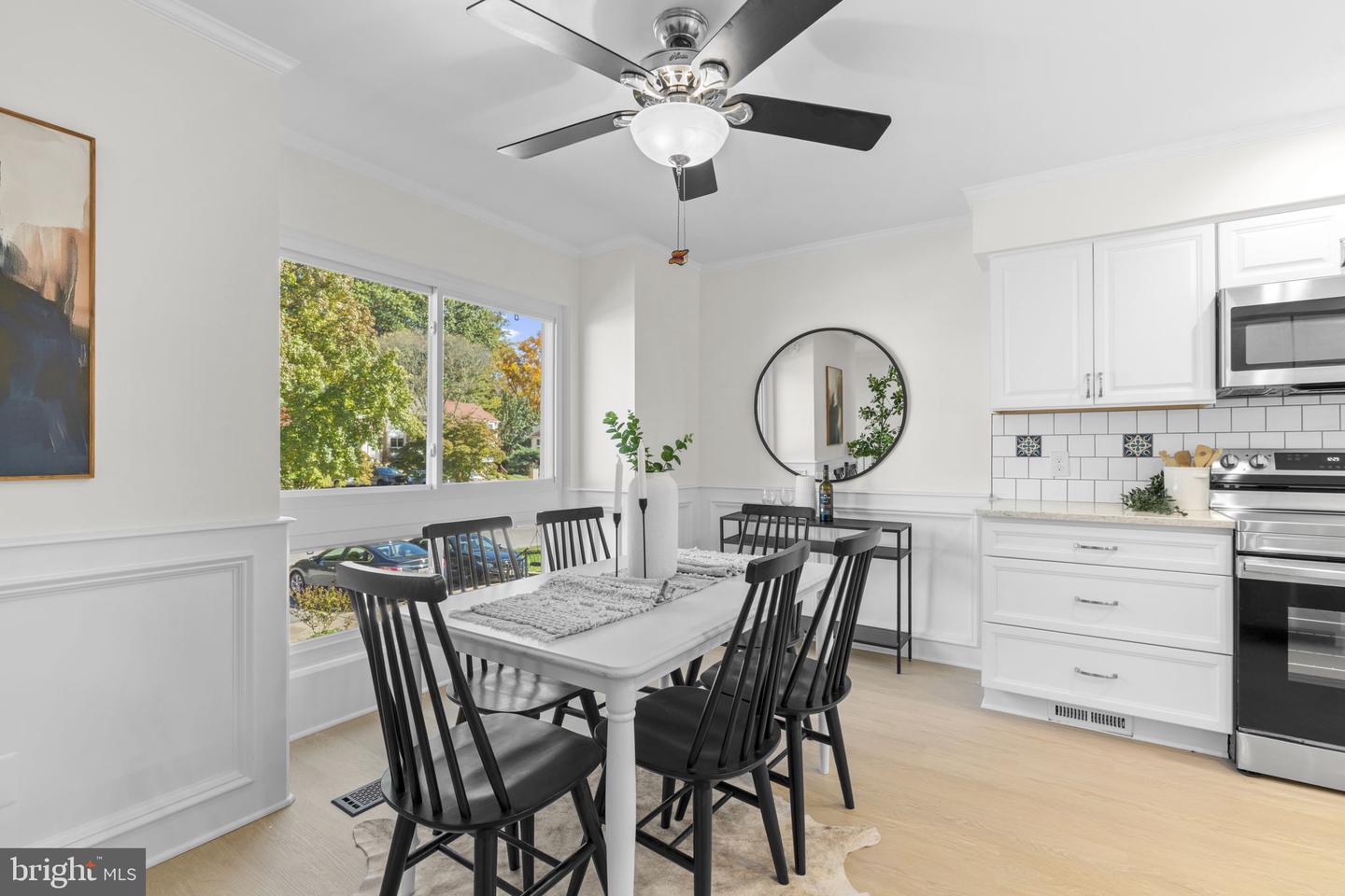 7228 Dockside Ln — photo