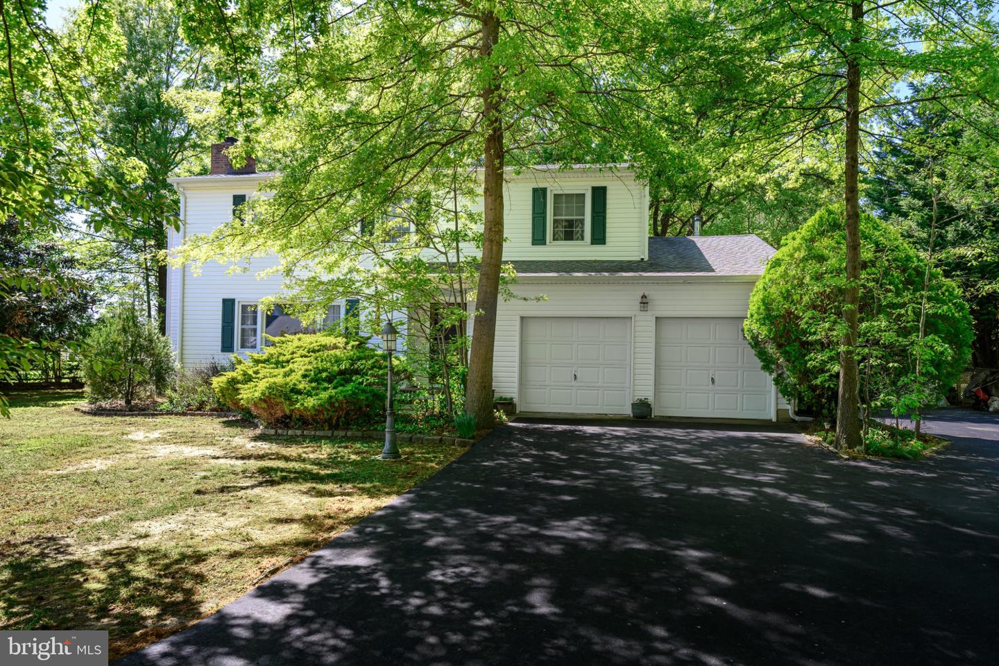 8620 Park Dr — photo