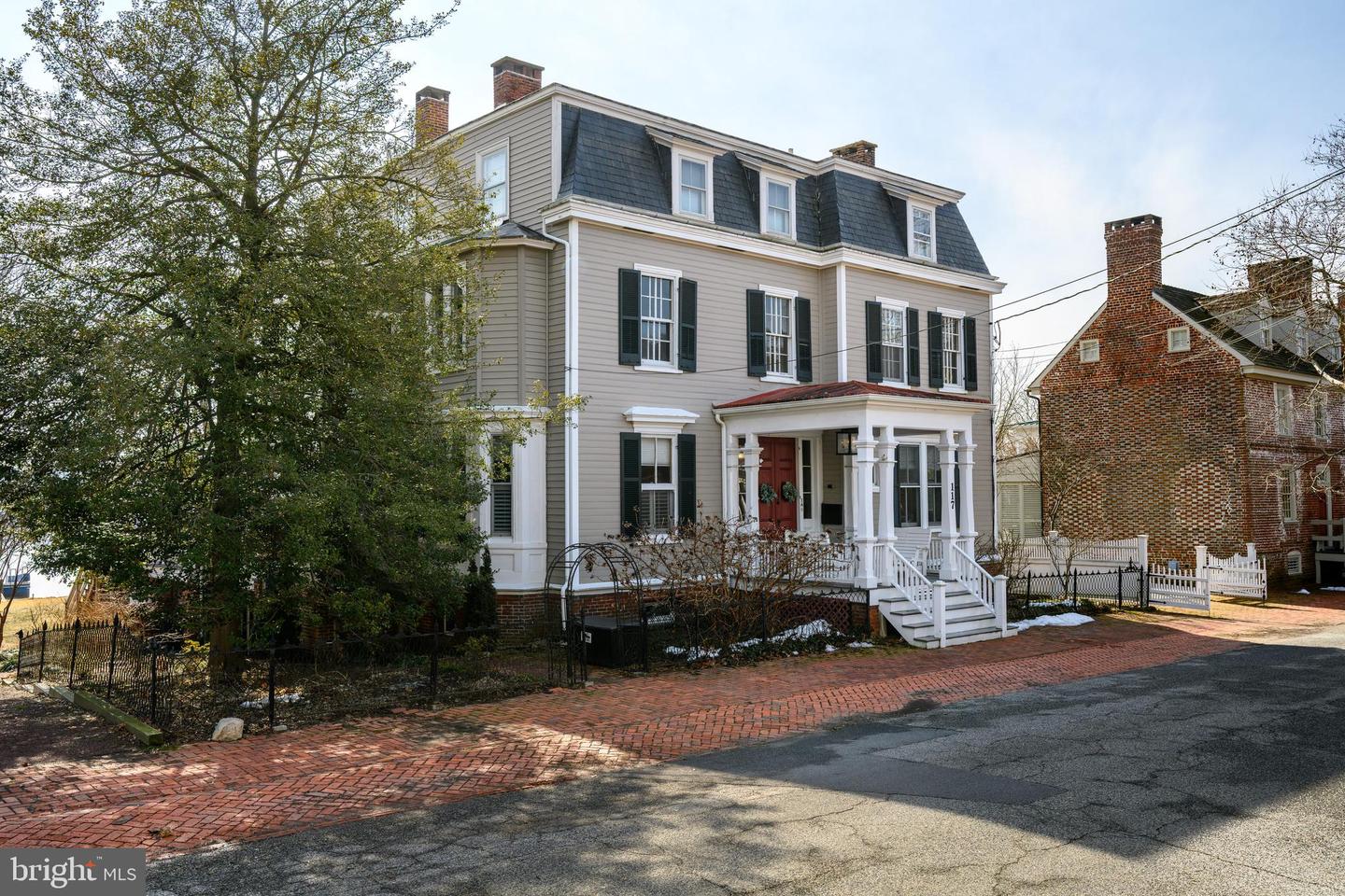117 Water St N #1a, 1B, 2a, & 2B — photo
