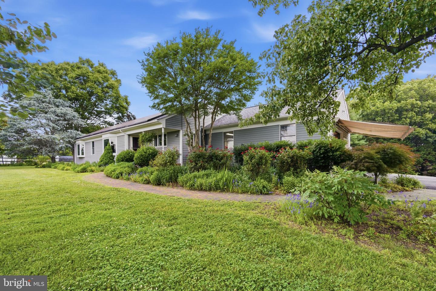 25124 E Kentfield Rd — photo