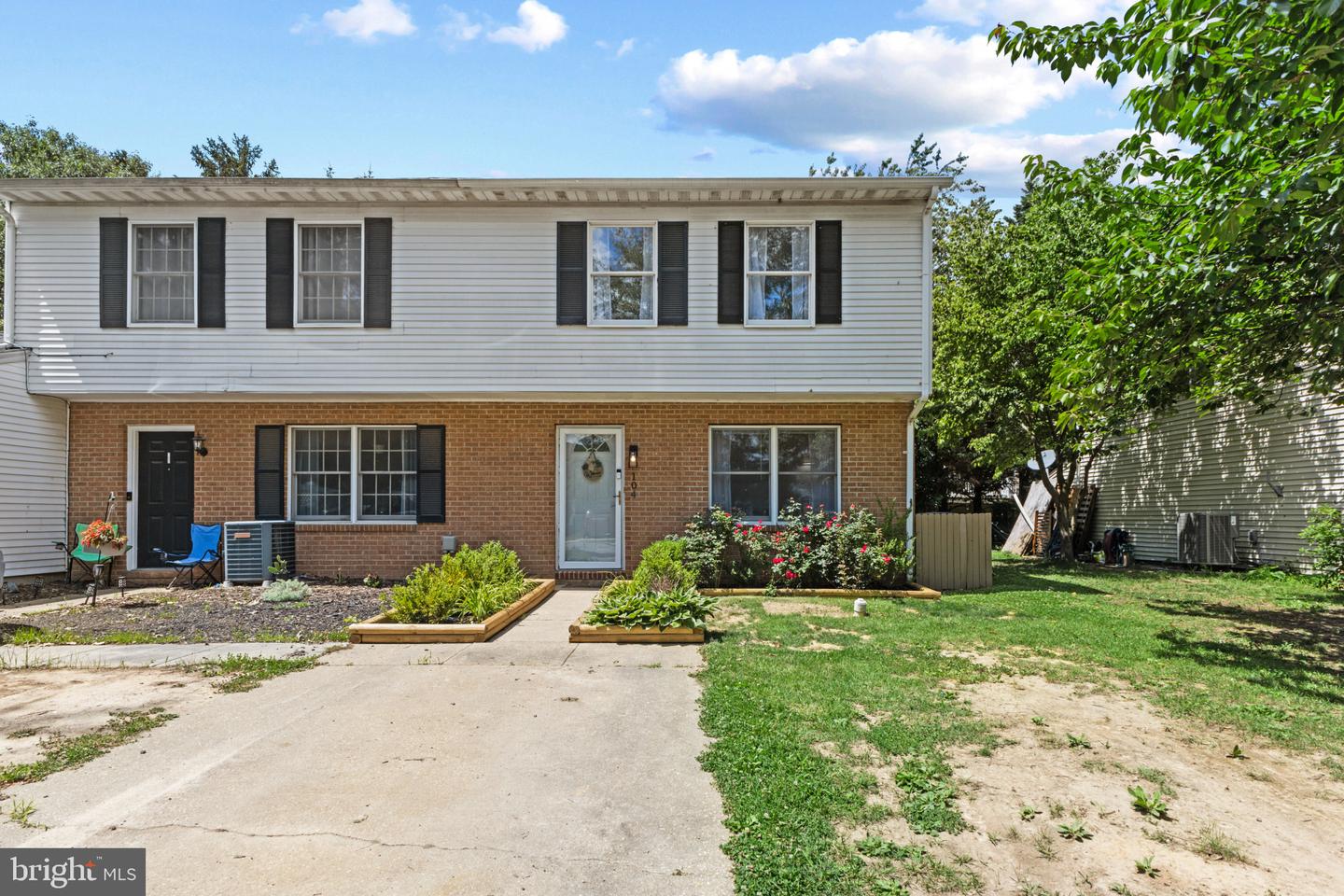 104 Conley Dr — photo