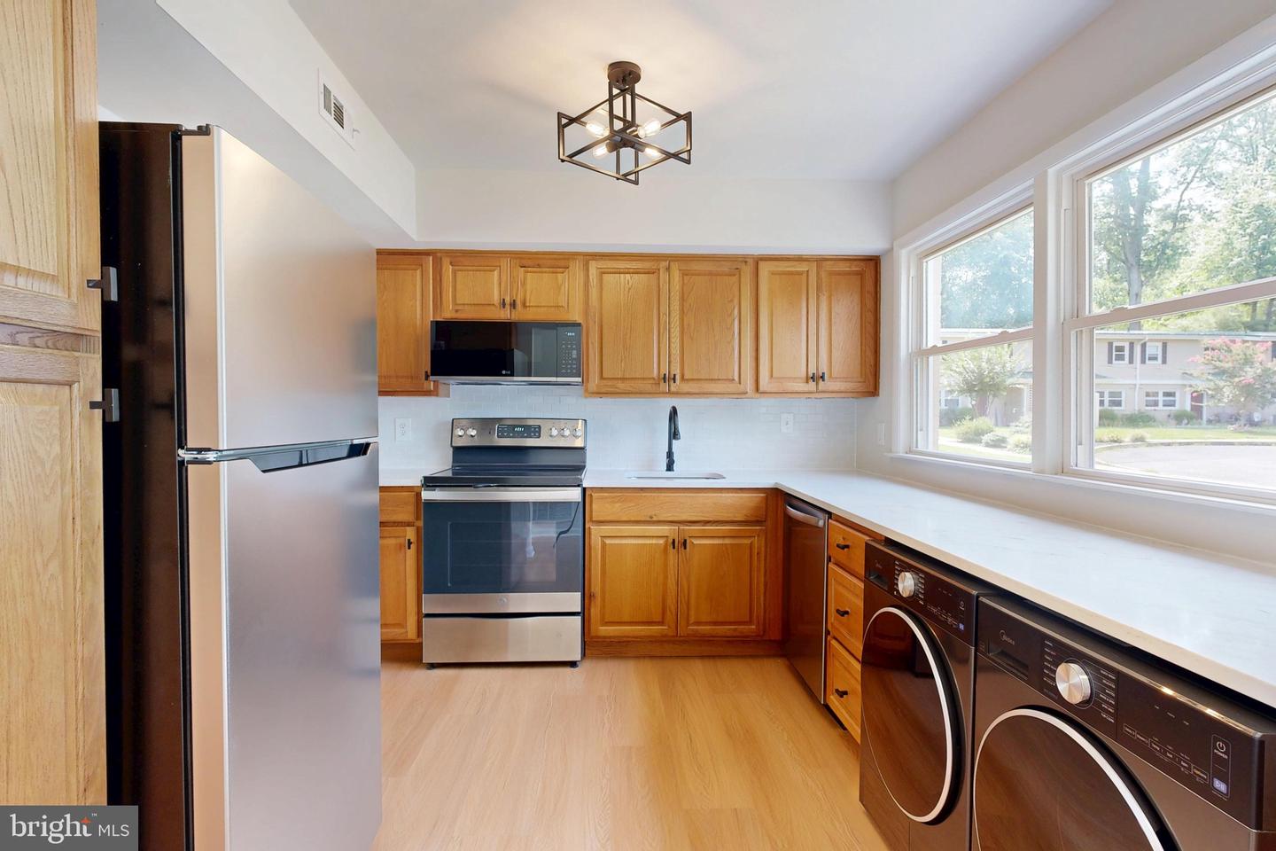 21324 Persimmon Dr — photo
