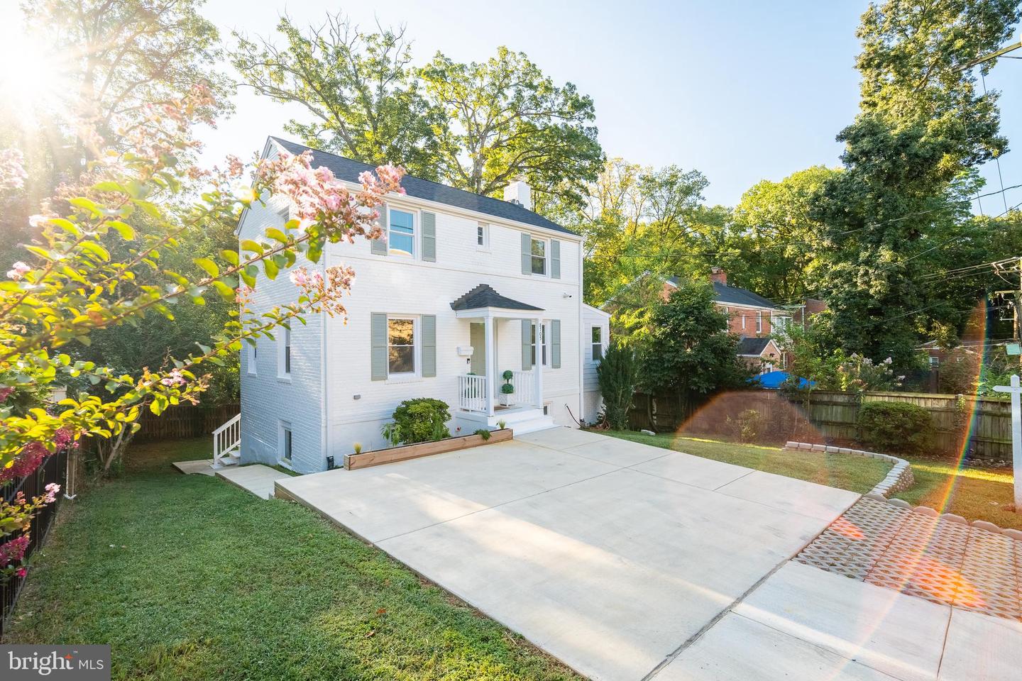 8705 Bradford Road, Silver Spring, MD 20901 — photo 2