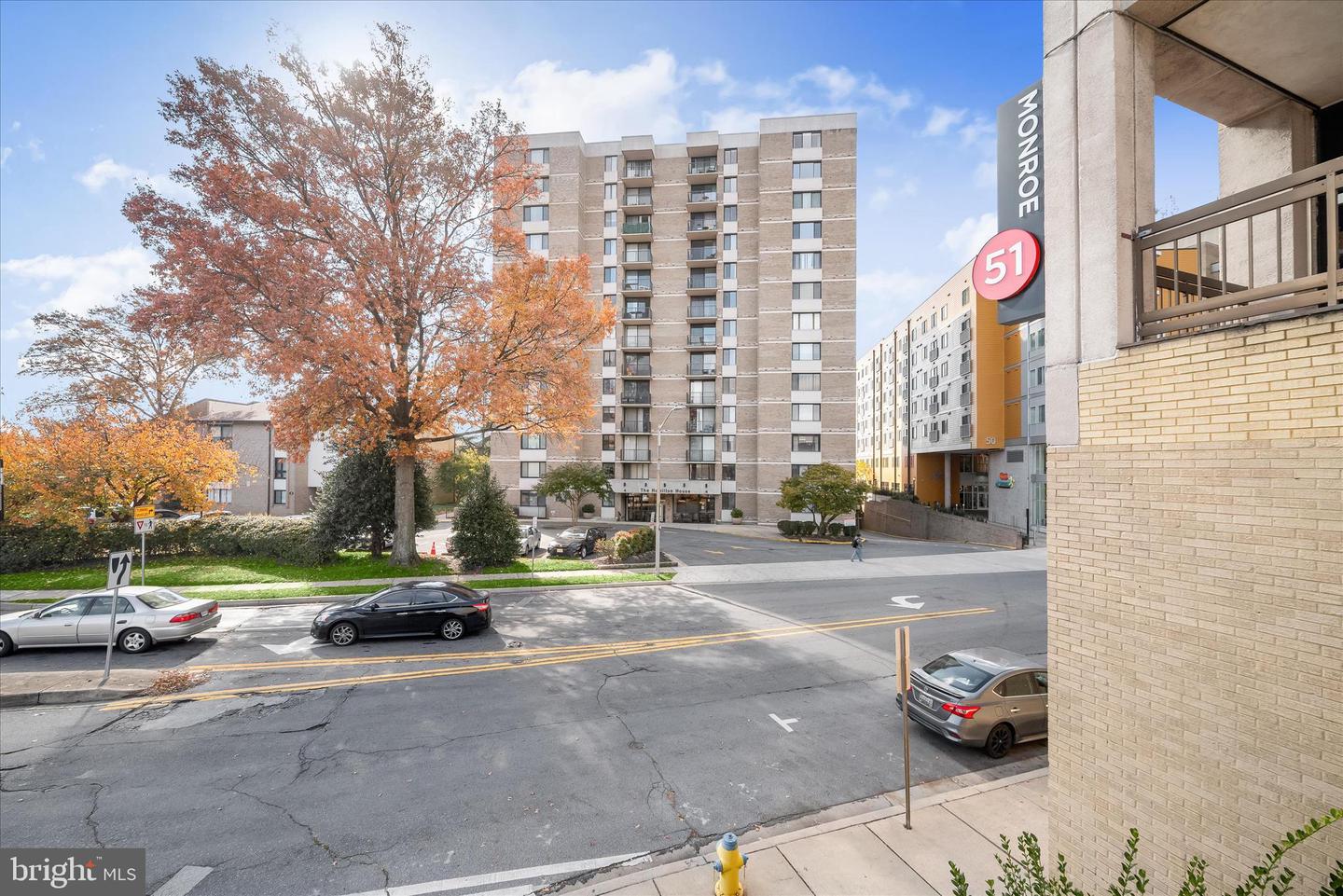 4 Monroe St #4-810 — photo