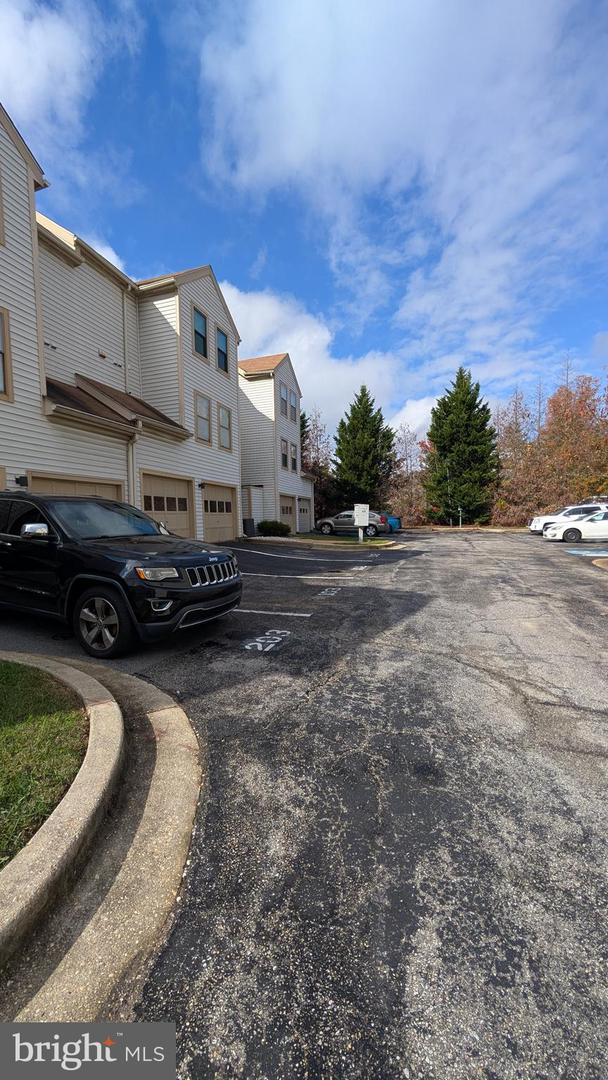 13402 Shady Knoll Drive #13402, Silver Spring, MD 20904 — photo 3