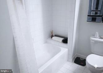 8045 Newell Street #423 — photo