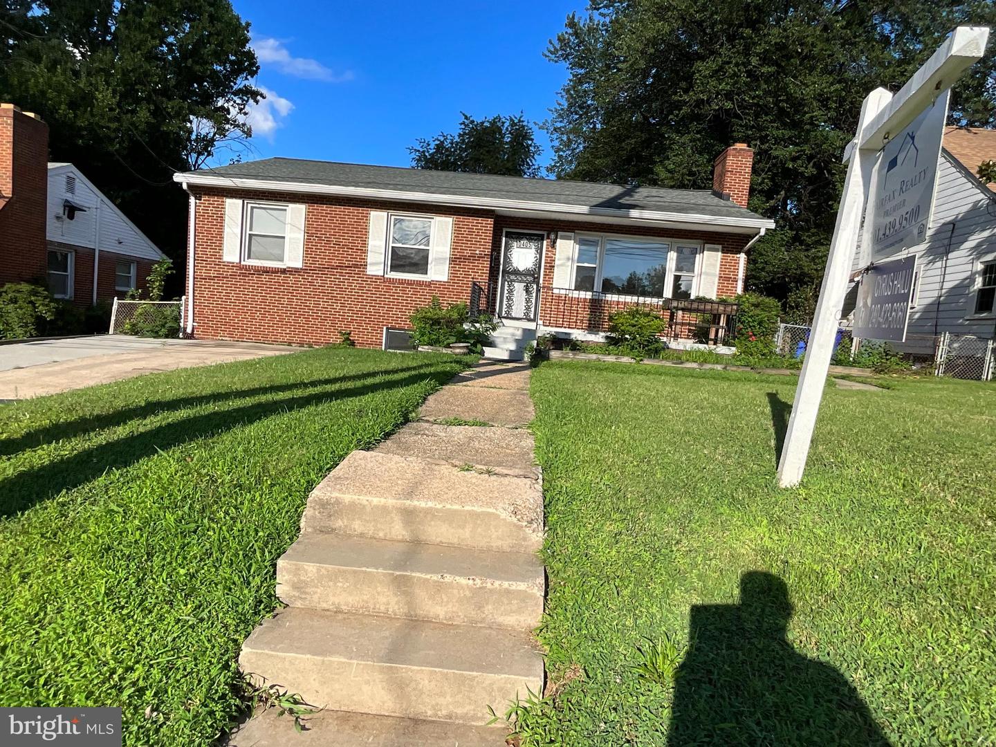 10405 Georgia Ave — photo