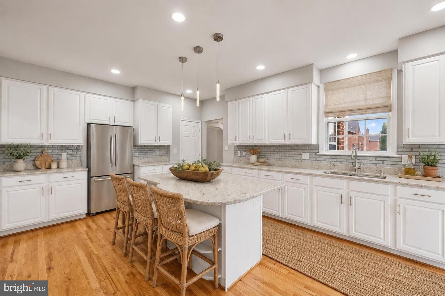 21712 Slidell Road, Boyds, MD 20841 — photo 2