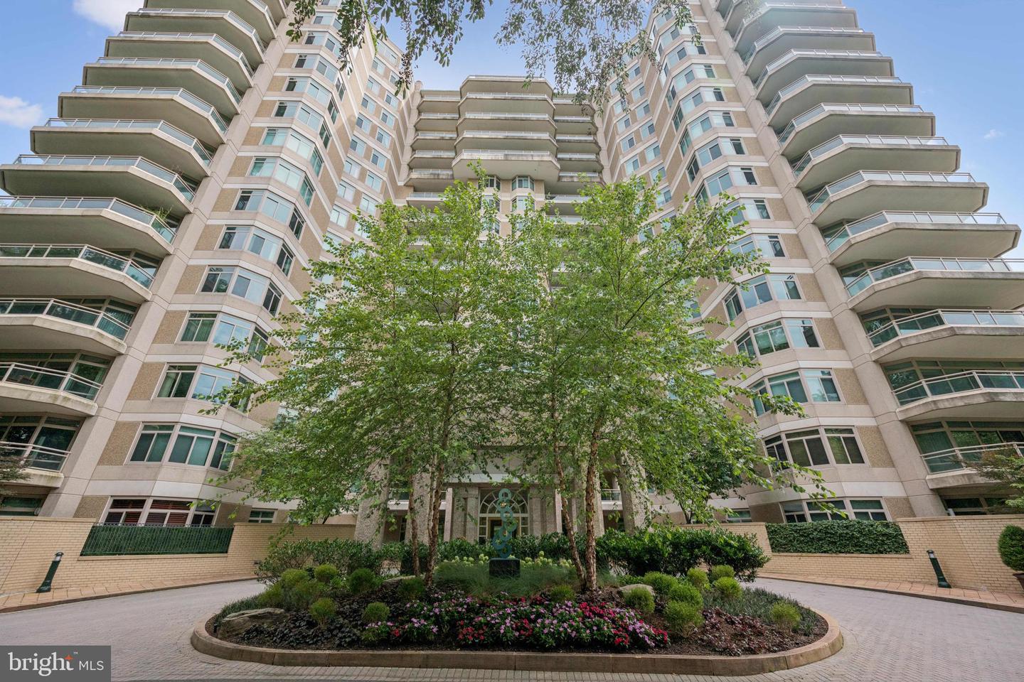 5630 Wisconsin Ave #506 — photo