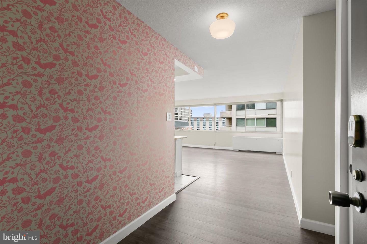 5500 Friendship Blvd #1823N — photo