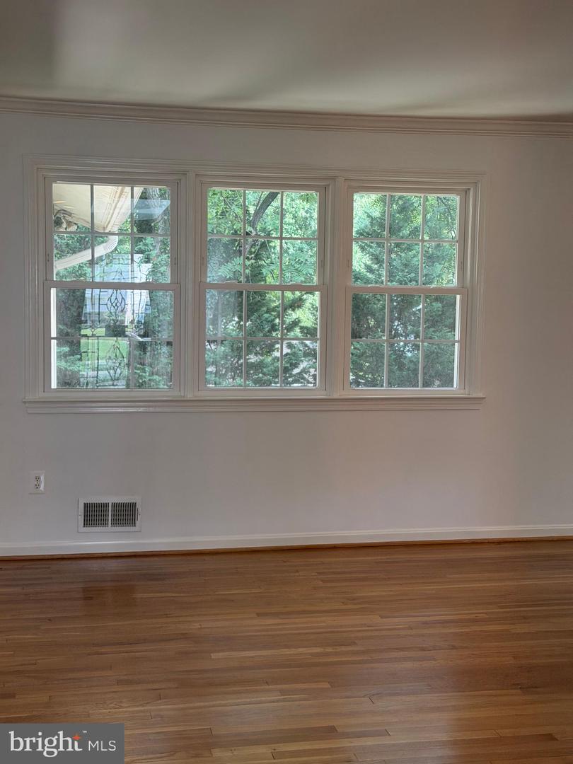 1329 Gresham Road, Silver Spring, MD 20904 — photo 3
