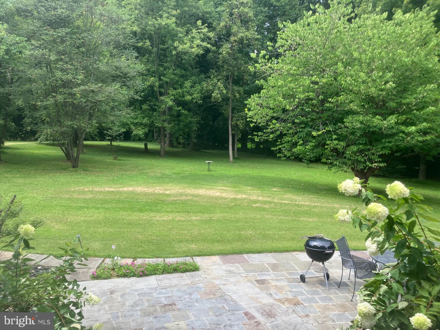 10420 Riverwood Dr — photo