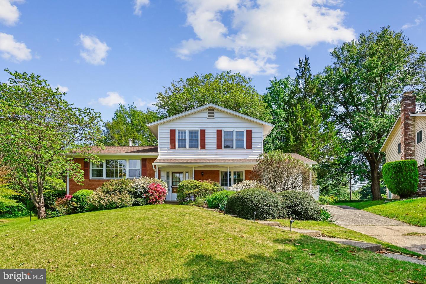 1421 Morningside Dr — photo