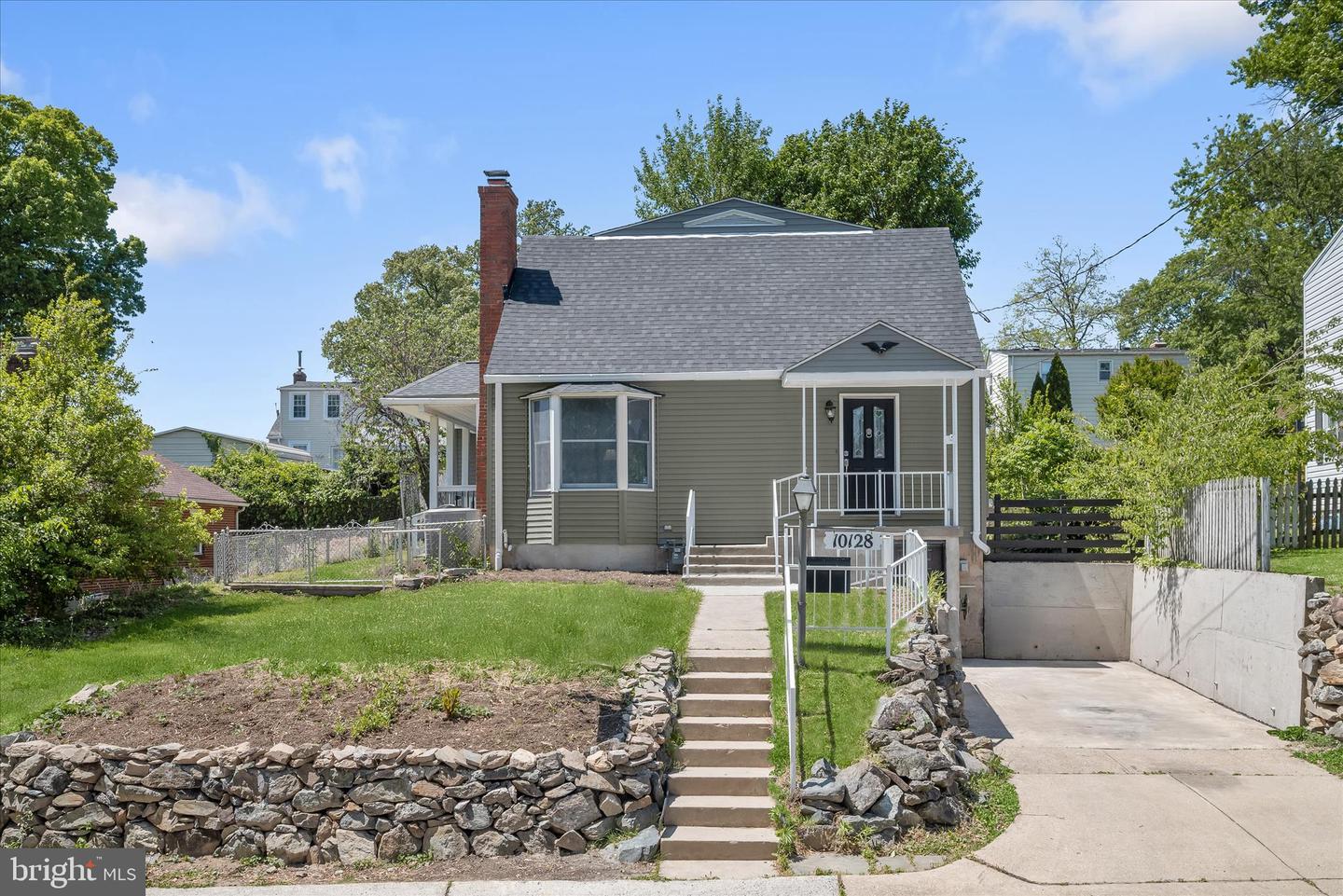 10128 Hereford Pl — photo