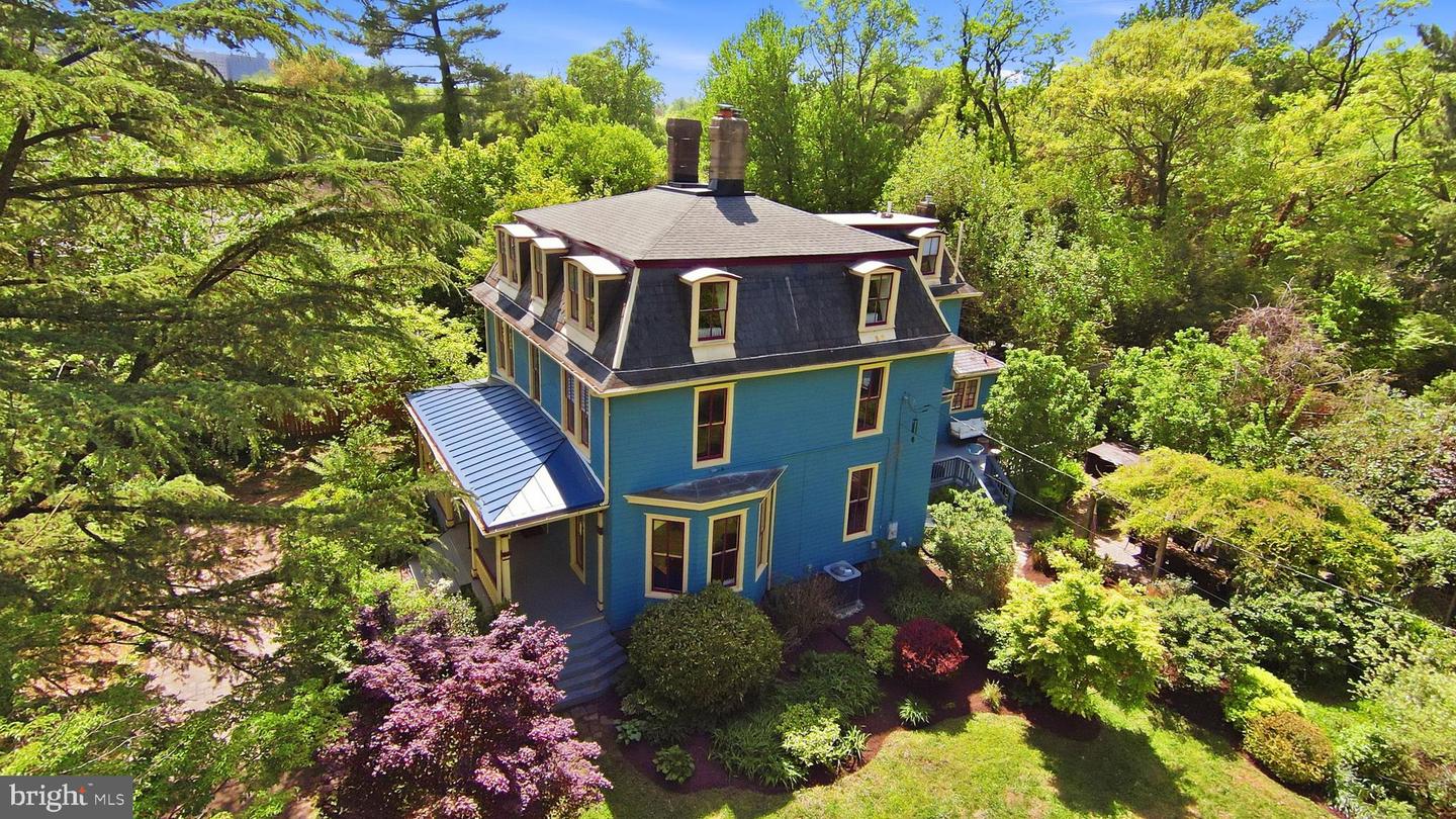 1102 EDGEVALE ROAD, SILVER SPRING MD 20910 — photo 2