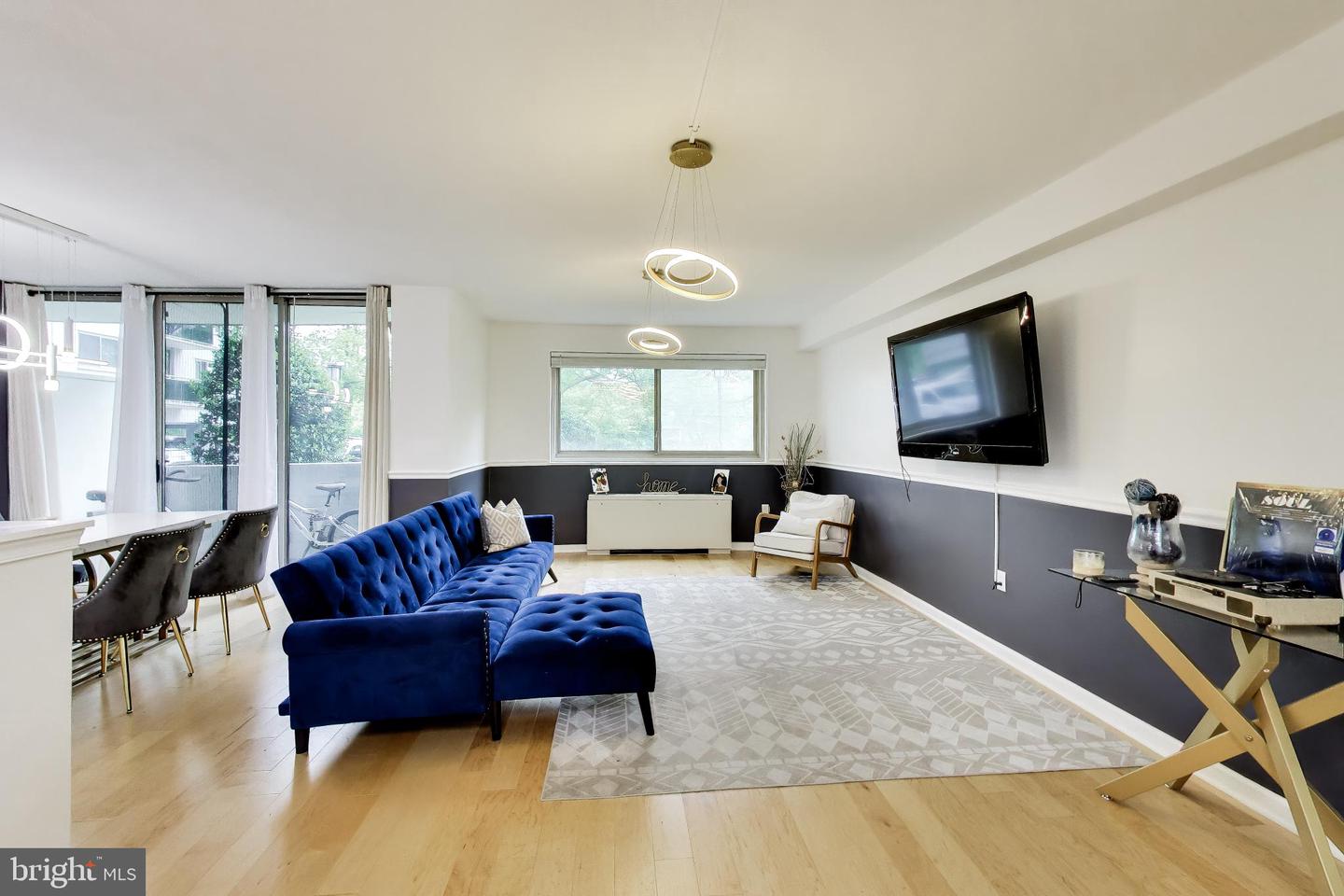 7333 New Hampshire Ave #102 — photo