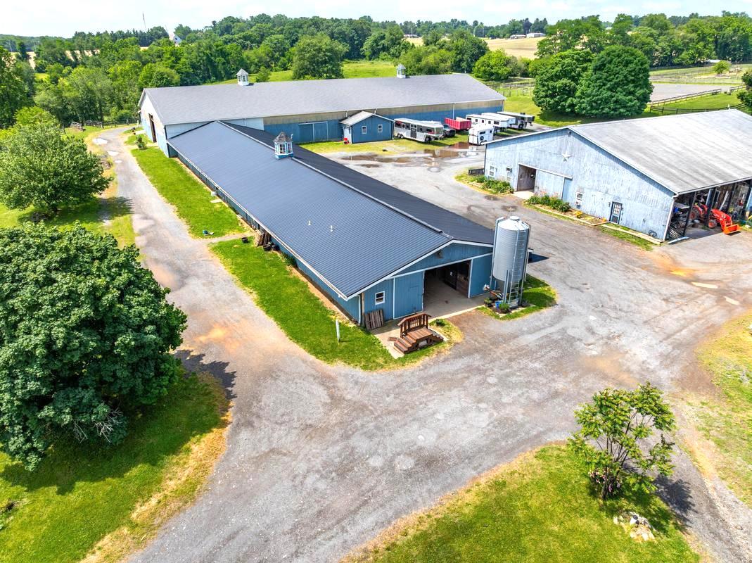 26220 Mullinix Mill Rd — photo