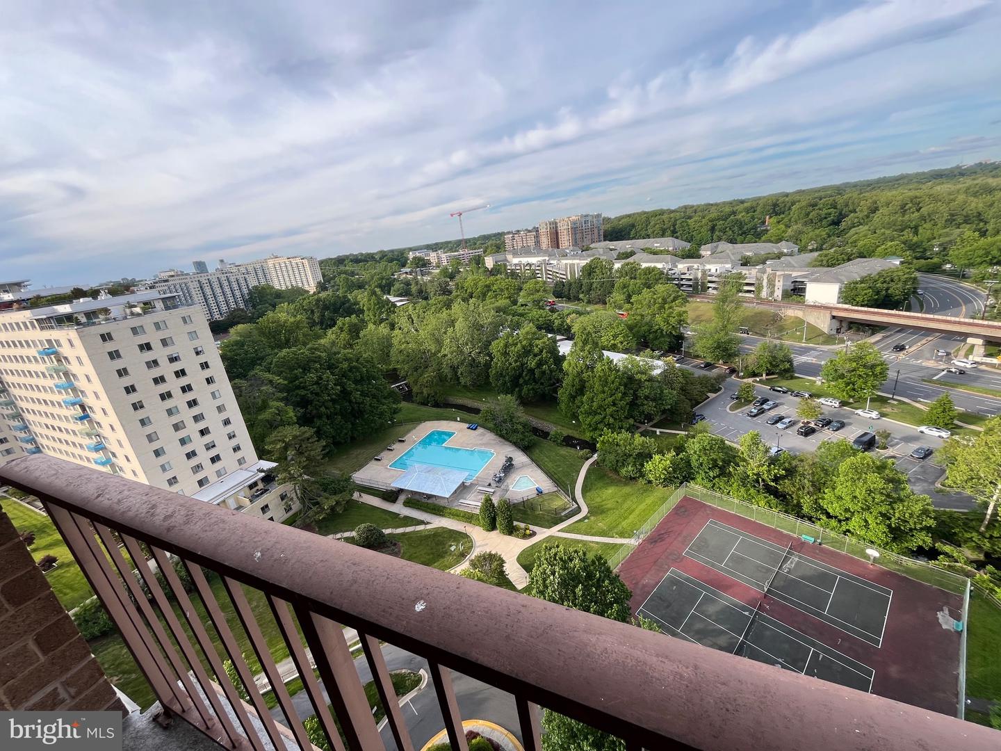 10101 Grosvenor Pl #1613 — photo