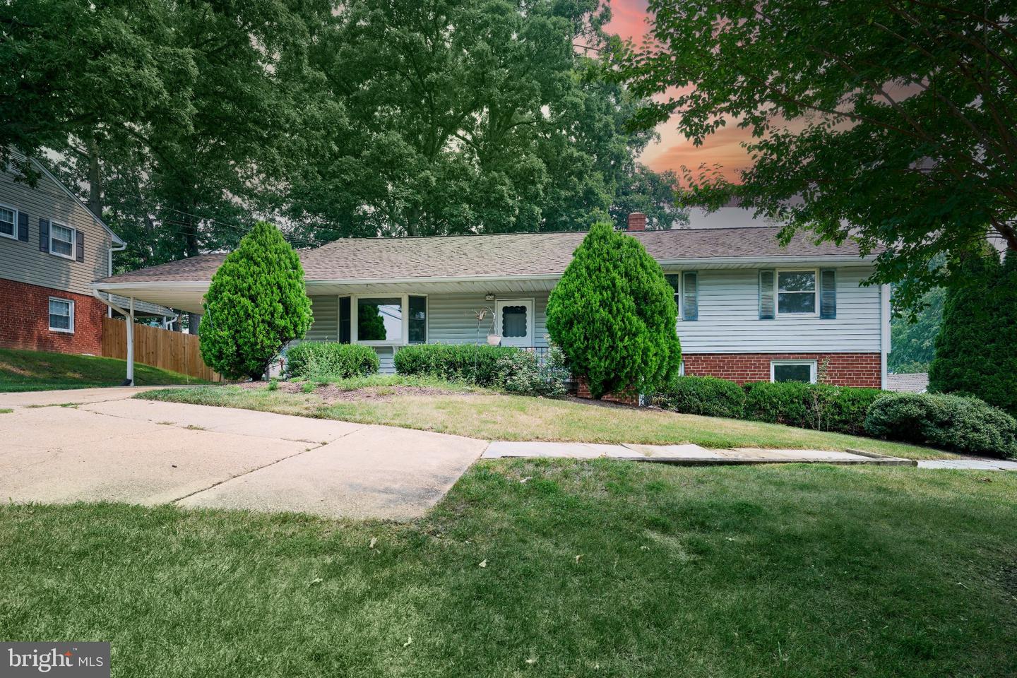 2924 Gracefield Road, Silver Spring, MD 20904 — photo 2
