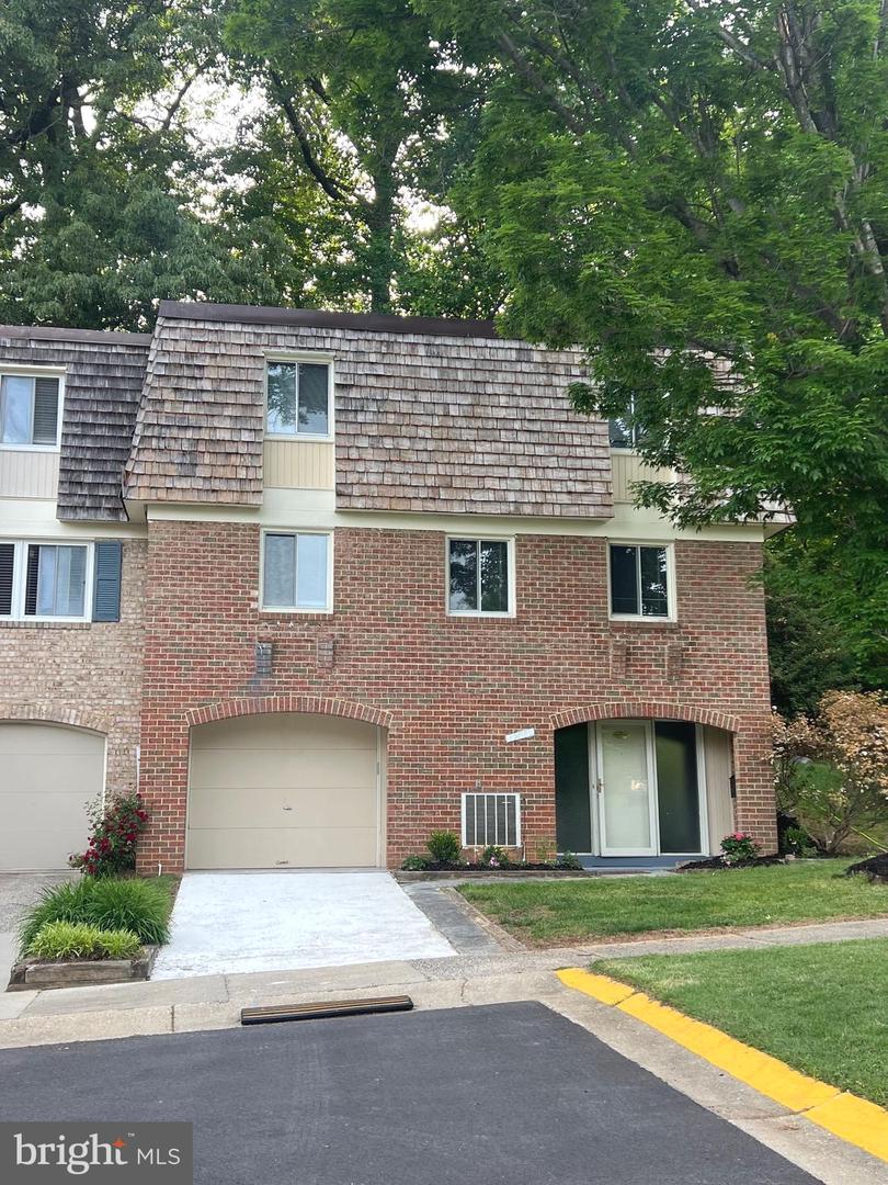 19052 Capehart Dr — photo