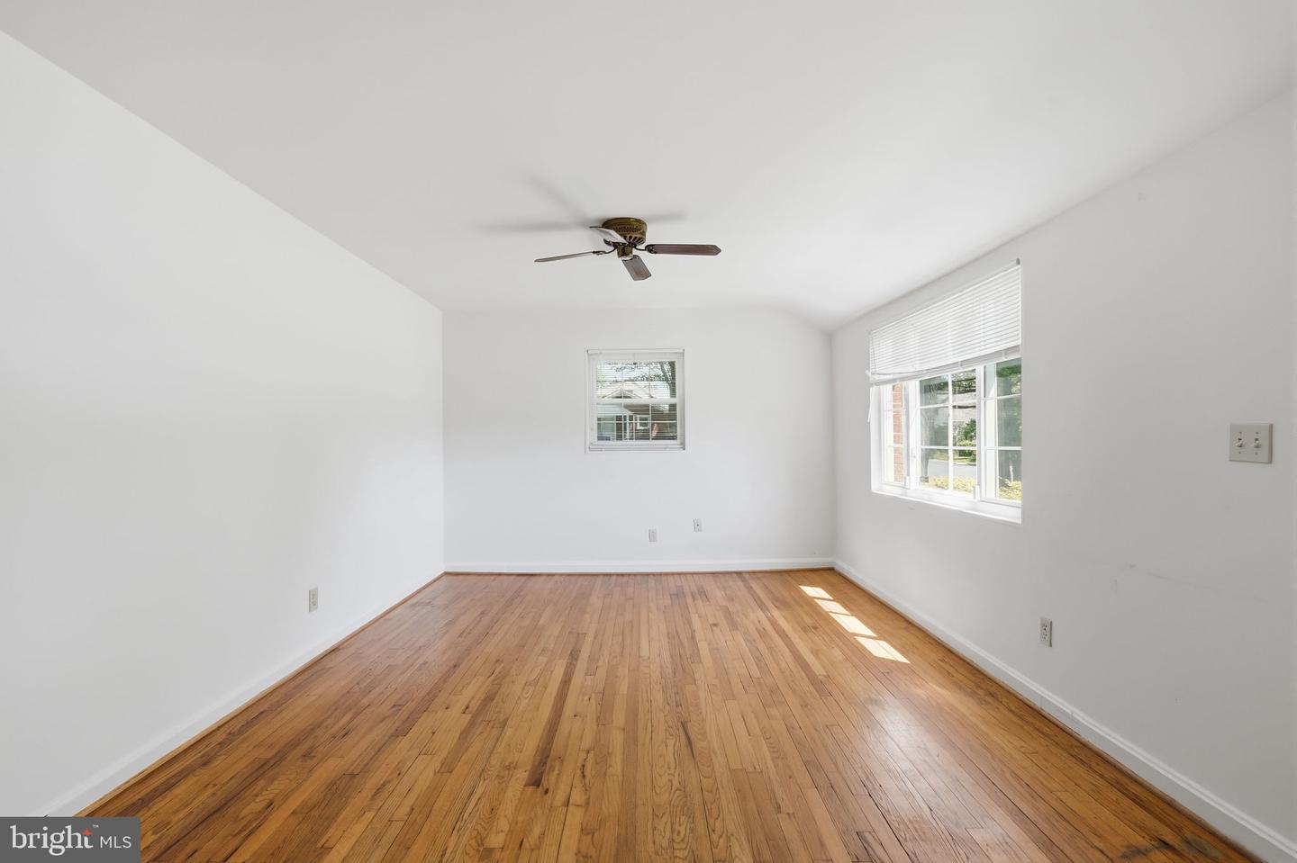 2911 WEISMAN ROAD, SILVER SPRING MD 20902 — photo 3