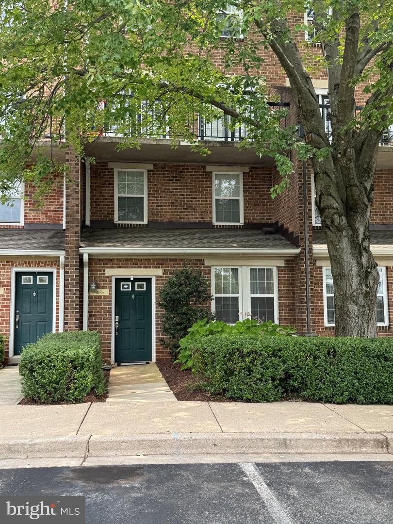 4075 Chesterwood Dr #4075 — photo