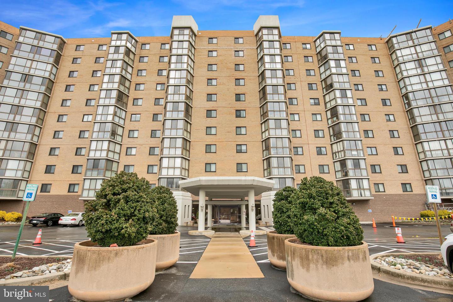 3330 N Leisure World Blvd #5-102 — photo
