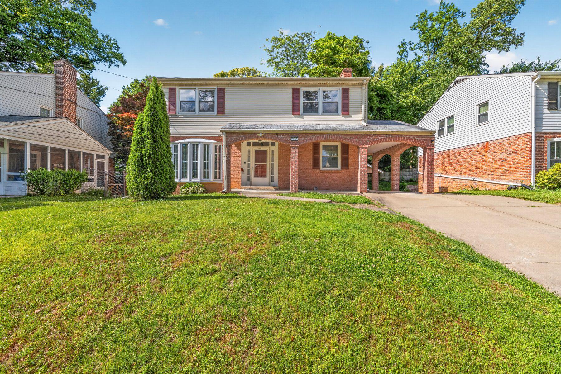 2311 Coleridge Dr — photo