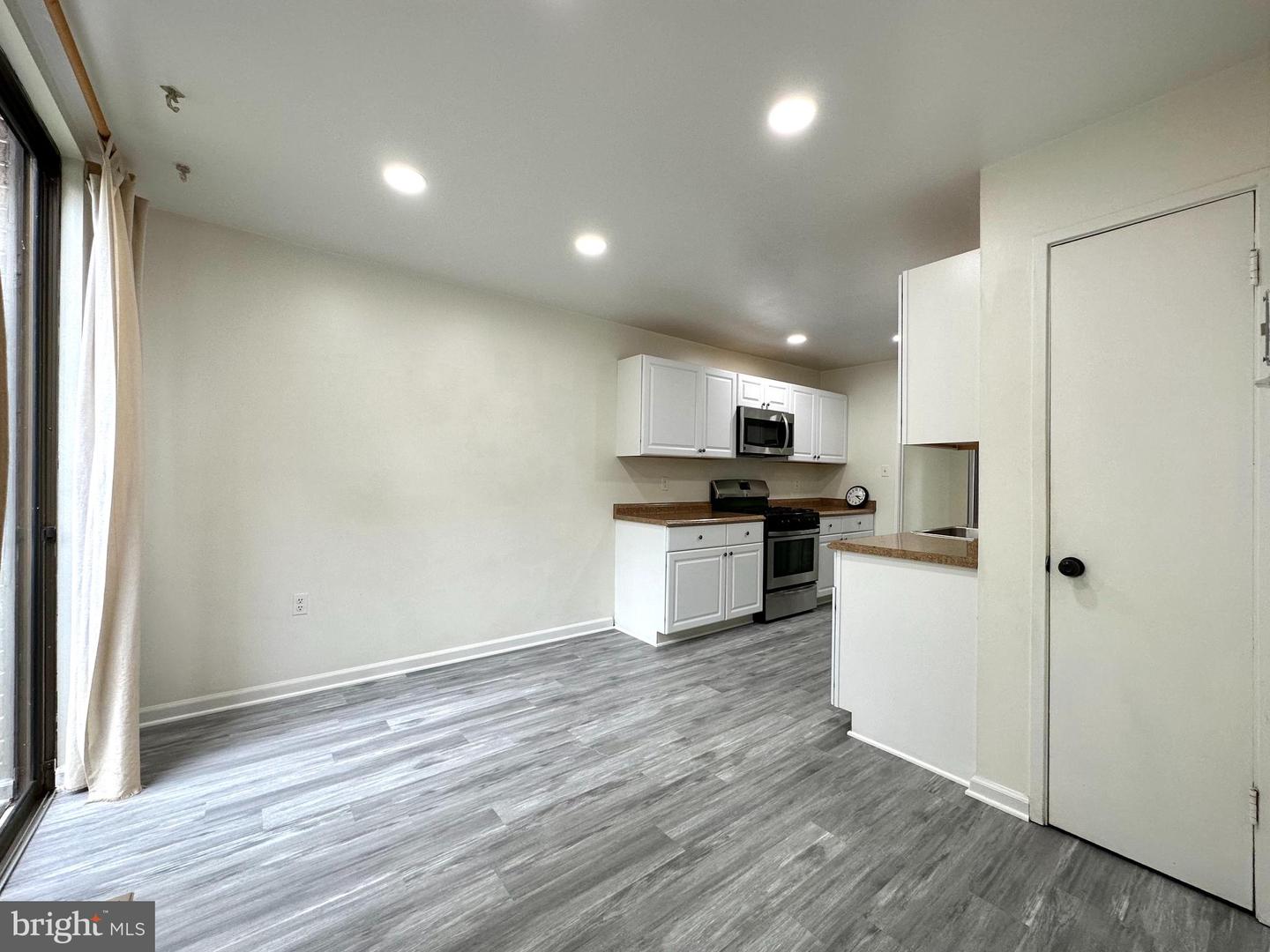8119 Inverness Ridge Road, Potomac, MD 20854 — photo 3